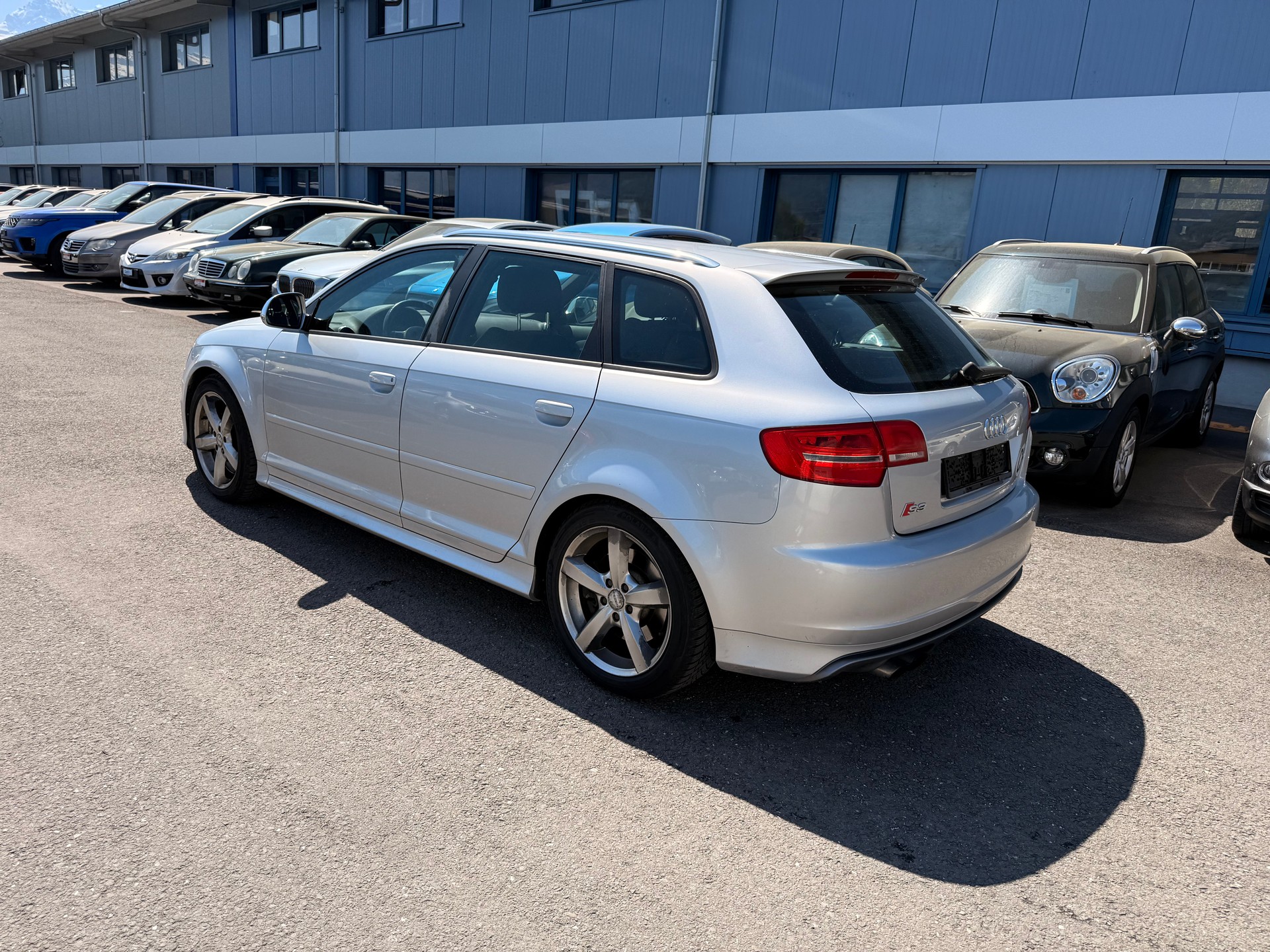 AUDI S3 Sportback 2.0 TFSI quattro-image-5