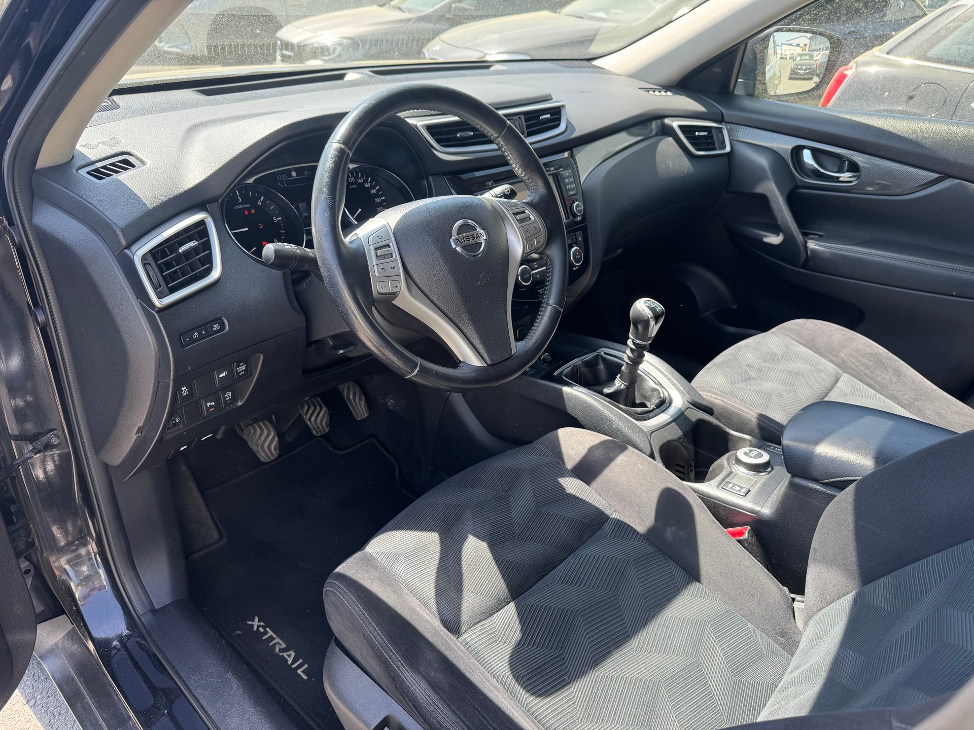 NISSAN X-Trail 1.6 dCi tekna ALL-MODE 4x4-image-10