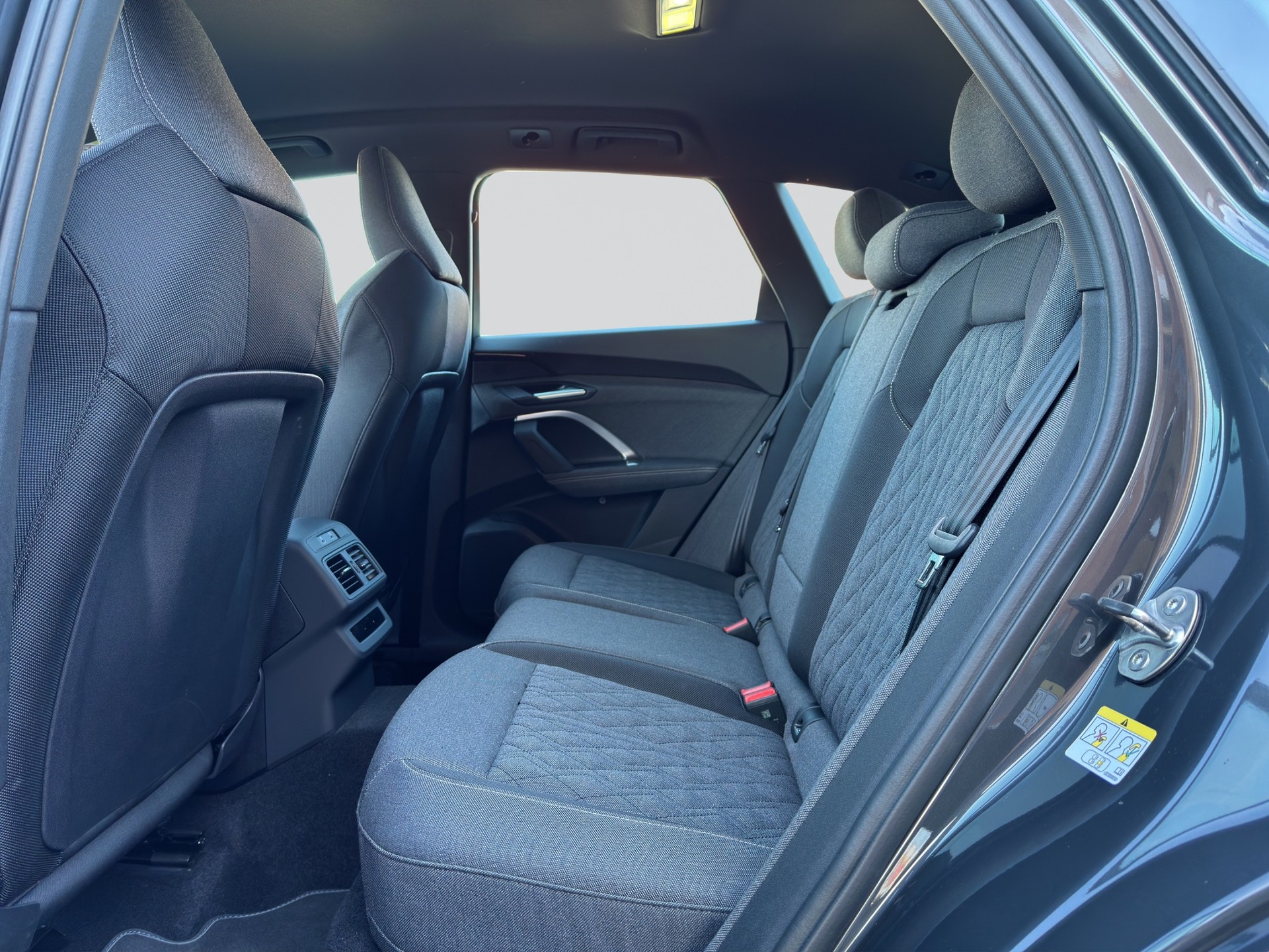 AUDI Q5 TDI S-Line quattro S-tronic-image-7