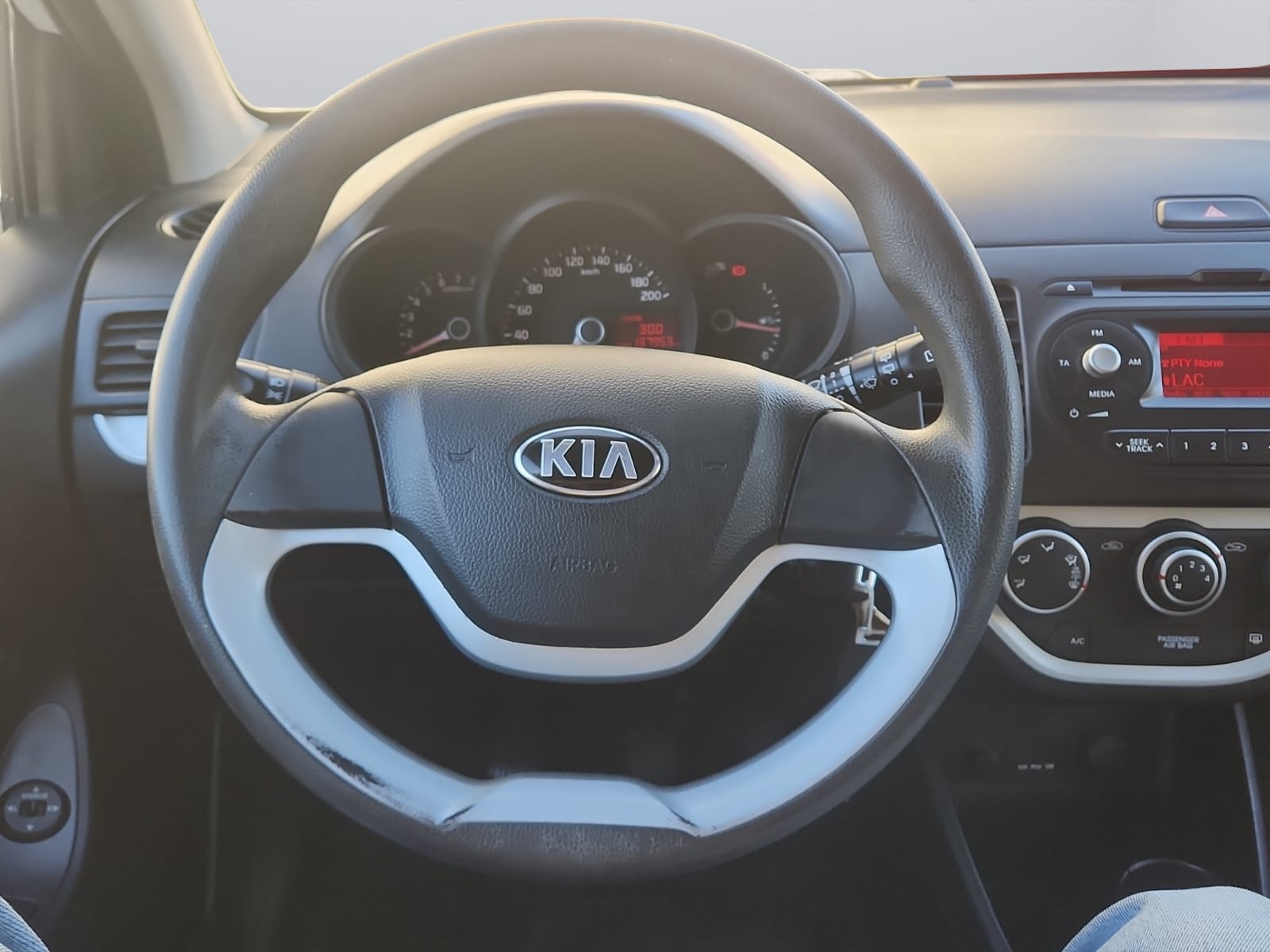 KIA Picanto 1.2 CVVT Trend-image-10