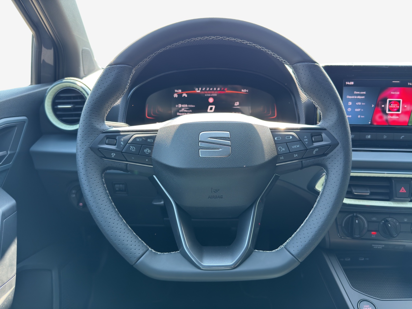 SEAT Arona 1.0 TSI Eco Style DSG-image-11