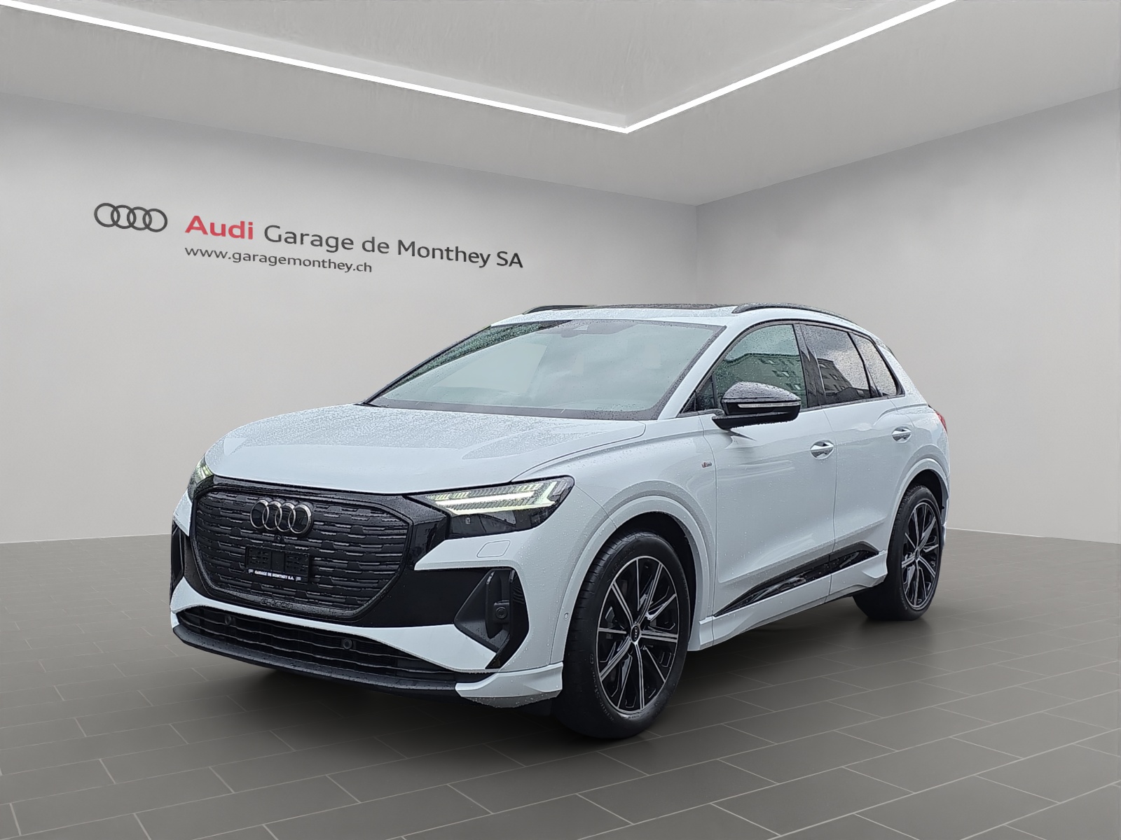 AUDI Q4 e-tron 45 Edition Swiss Ski quattro-image-0