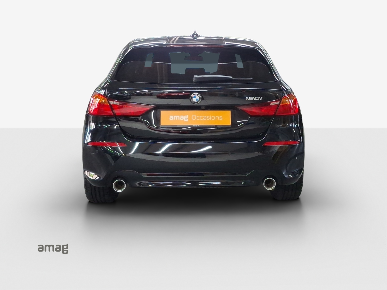 BMW 120i Steptronic-image-3