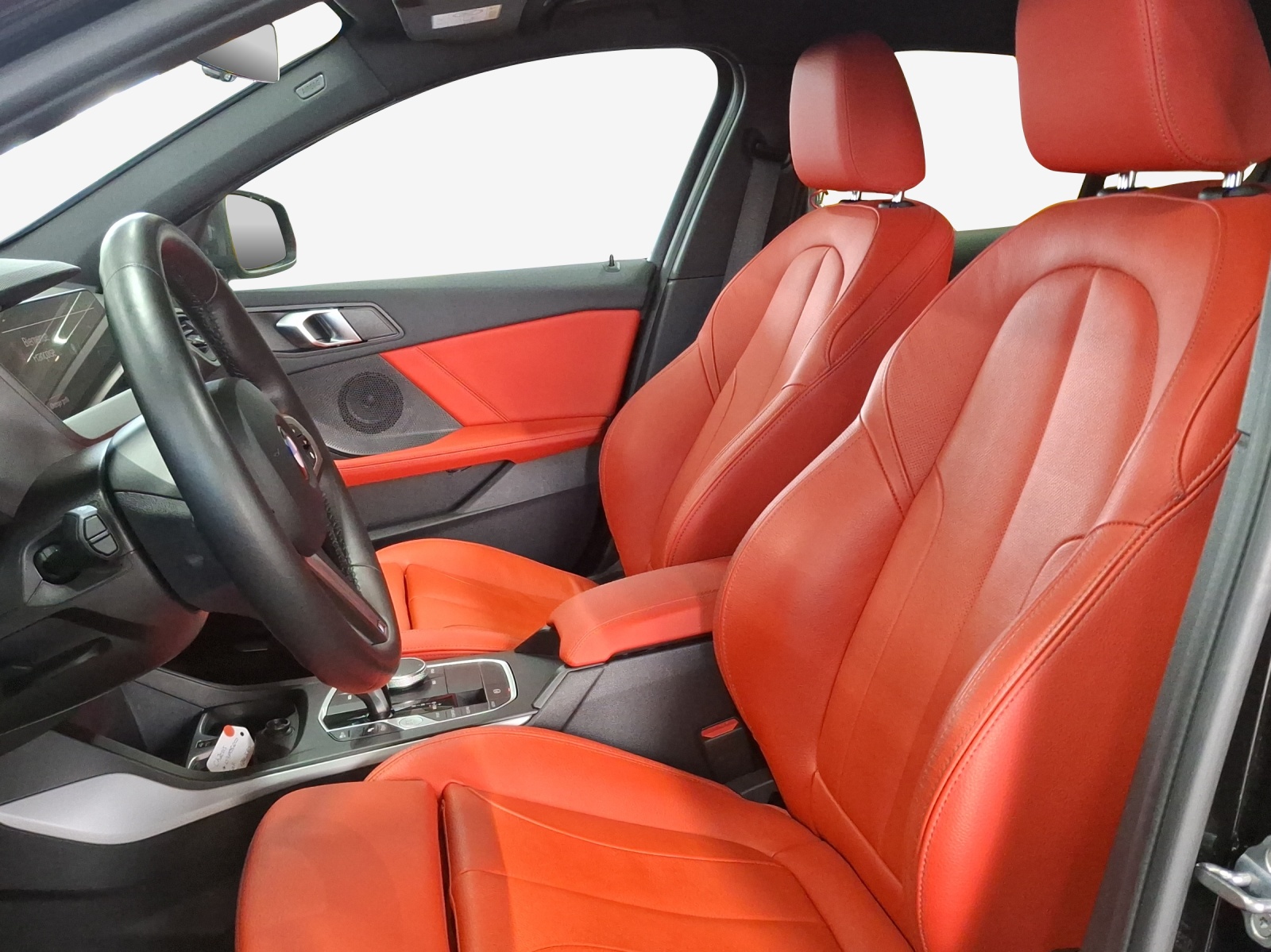 BMW 120i Steptronic-image-7