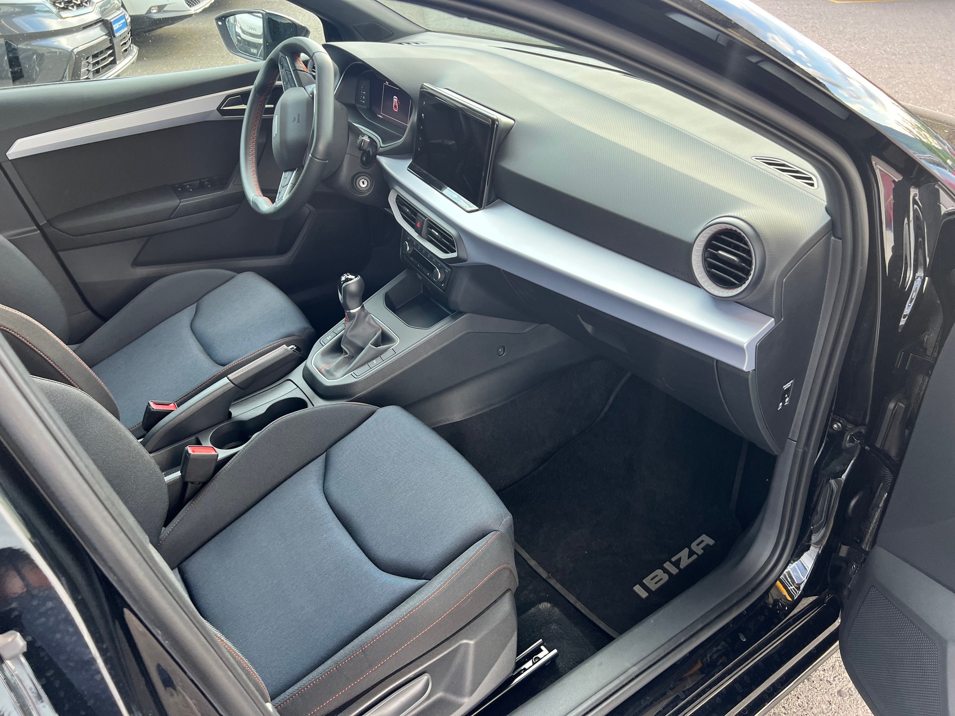 SEAT Ibiza 1.0 EcoTSI FR *** Navigation * Assisten * Tempomat / Distanzregler ACC * Alufelgen 18" ***-image-18
