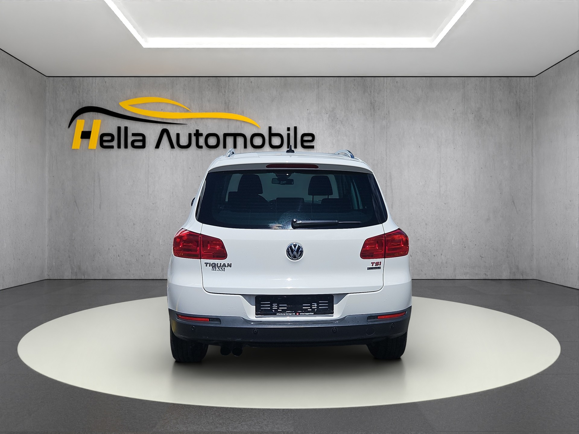 VW Tiguan 1.4 TSI Sport&Style 4Motion-image-3