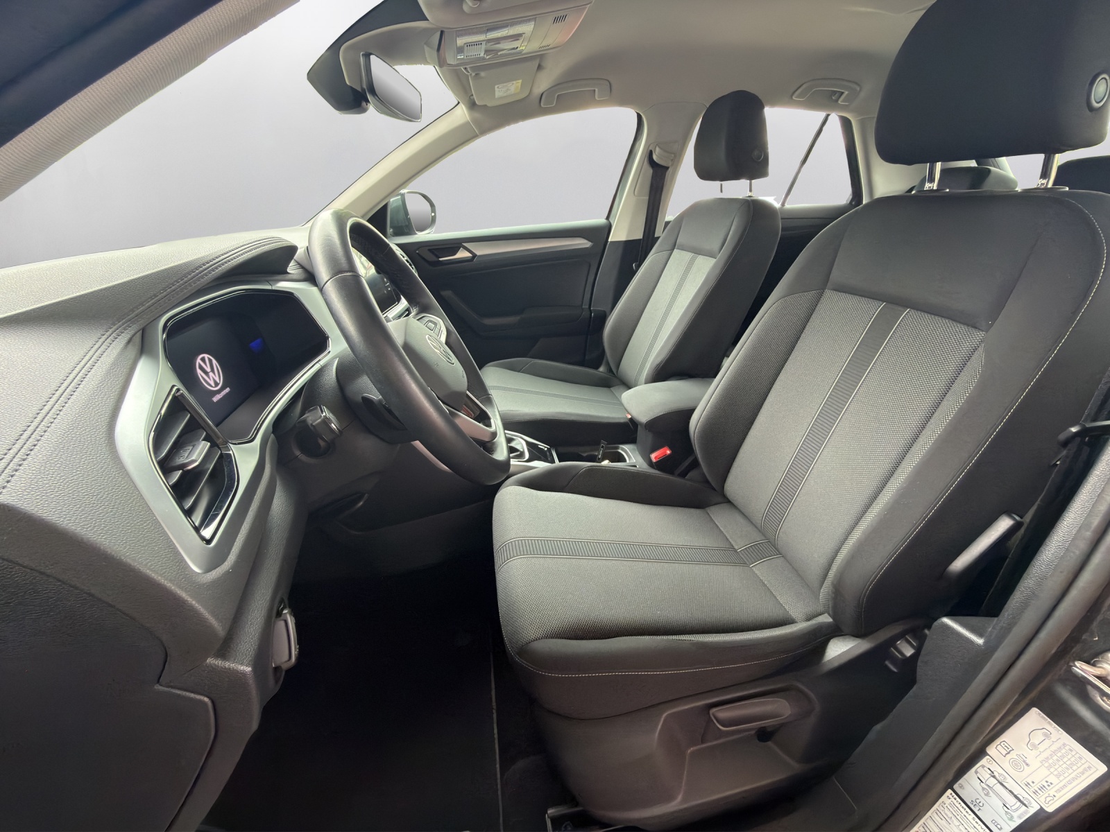 VW T-Roc 1.5 TSI EVO Life DSG-image-9