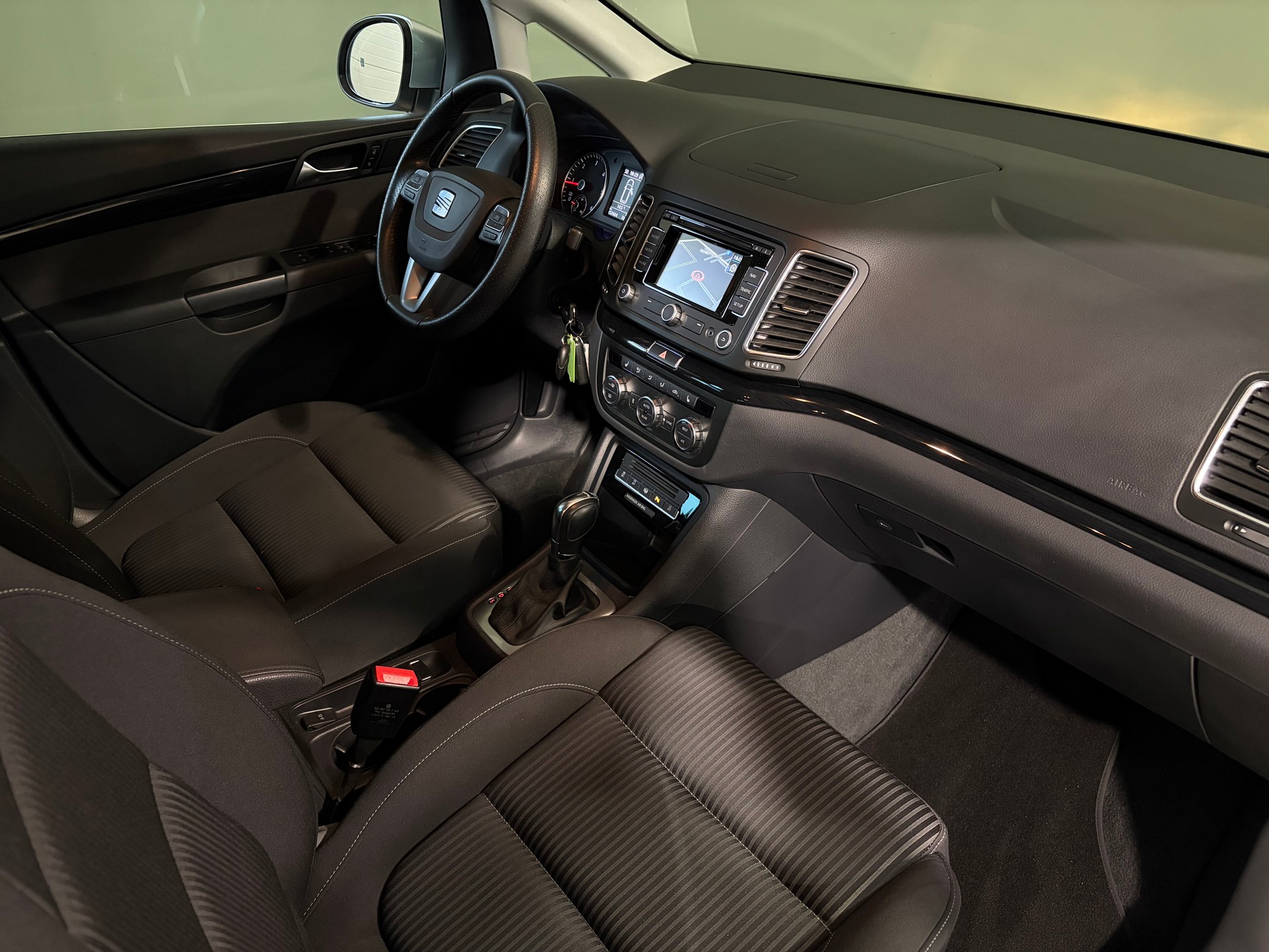 SEAT Alhambra 2.0 TDI Style Viva DSG*7PLätzer*Standheizung*Ab MFK*Alle Service inkl.Zahnriemen*-image-9