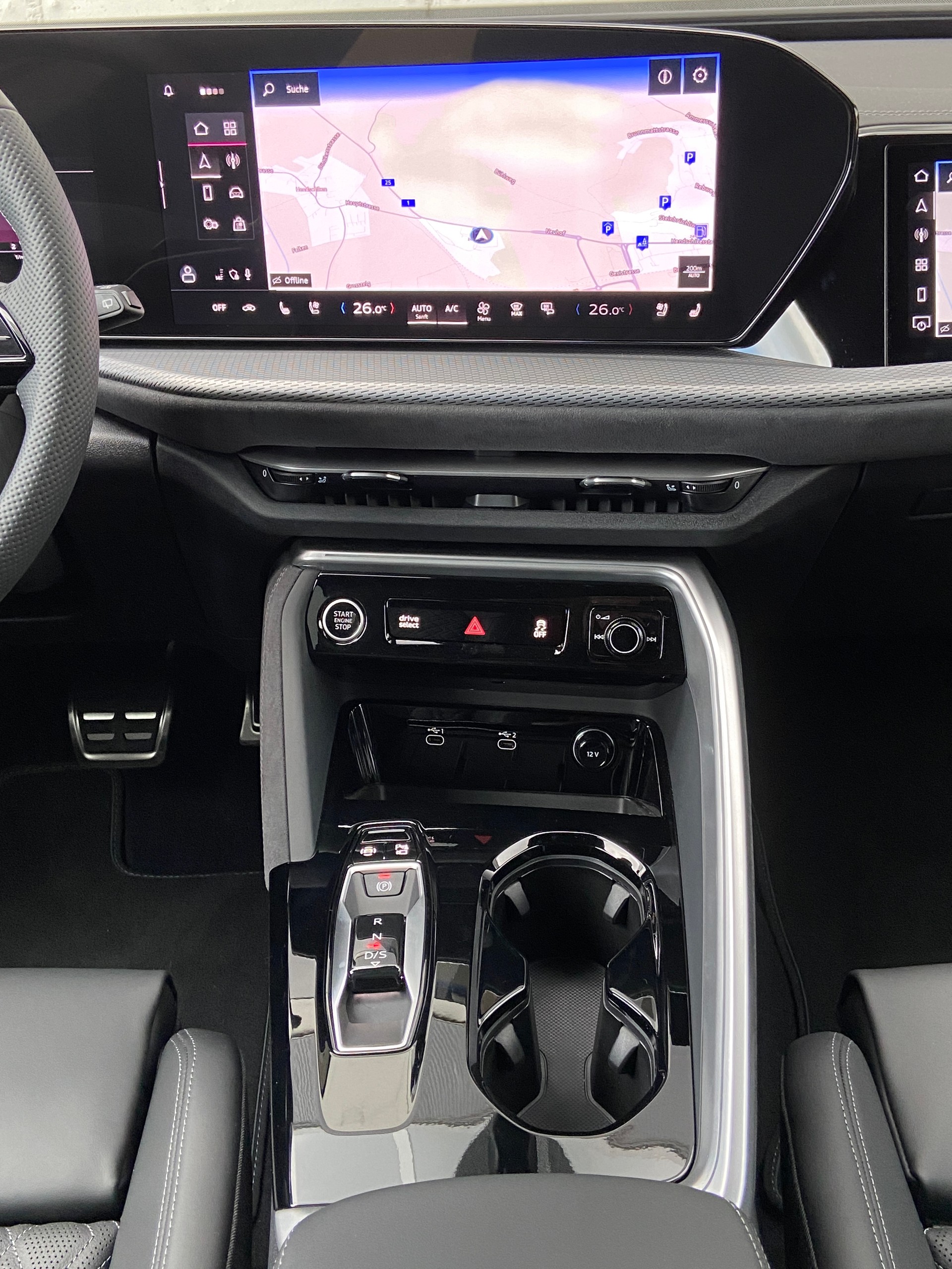 AUDI Q5 TDI quattro S-tronic S-Line-image-12