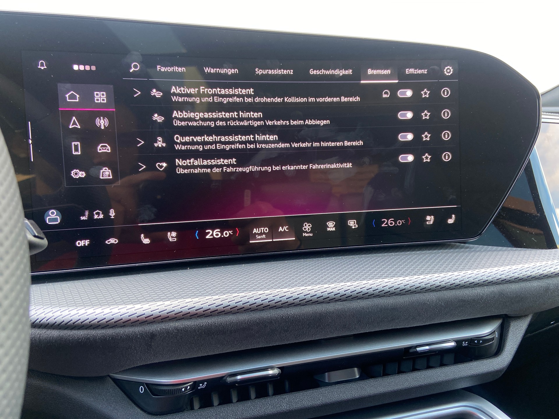 AUDI Q5 TDI quattro S-tronic S-Line-image-20