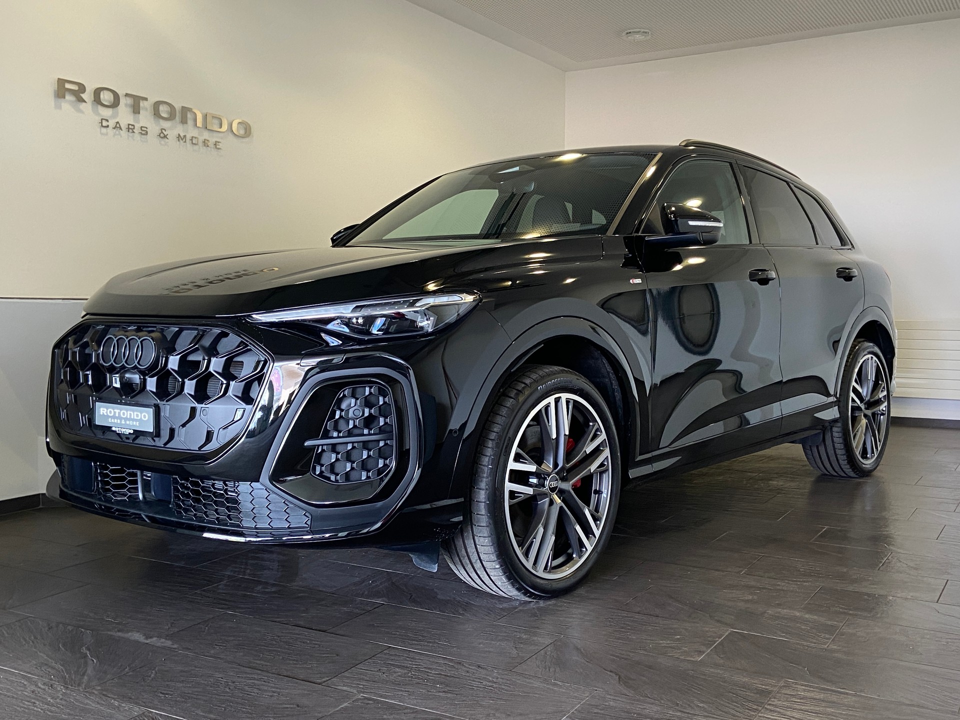 AUDI Q5 TDI quattro S-tronic S-Line