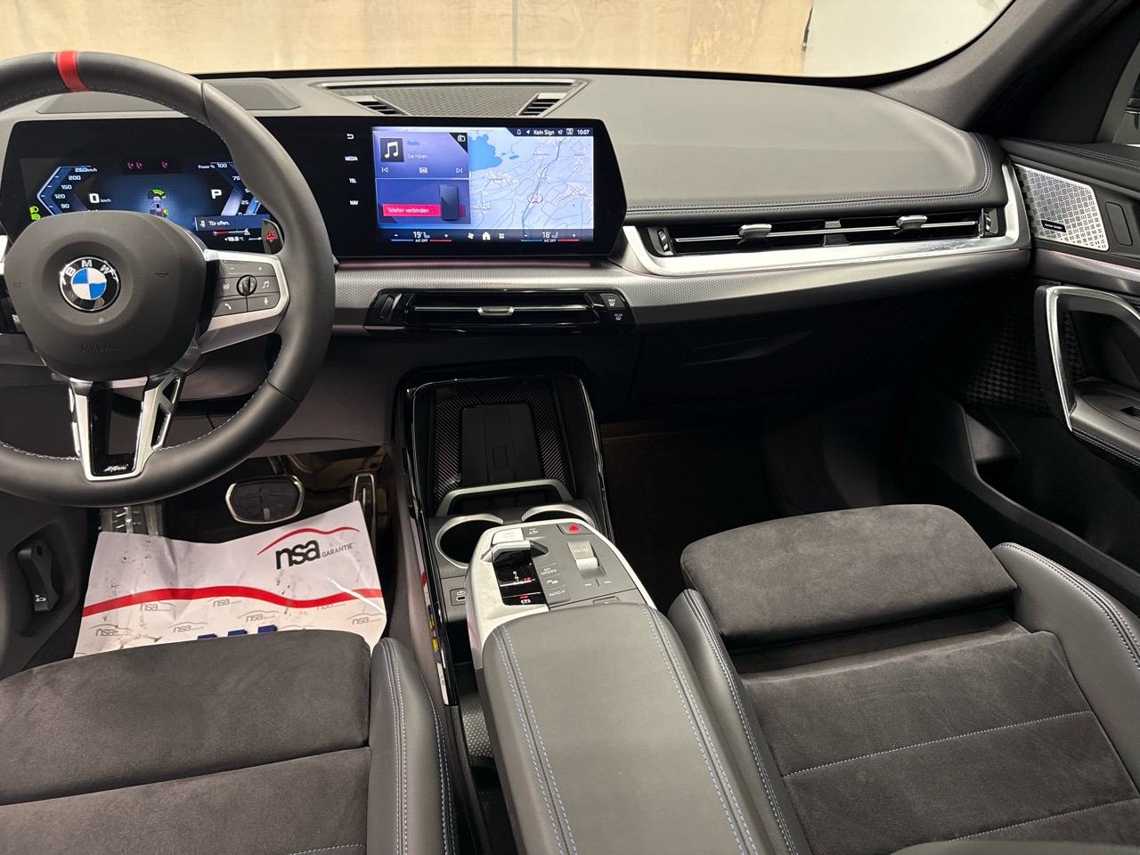 BMW X1 xDrive M35i-image-8