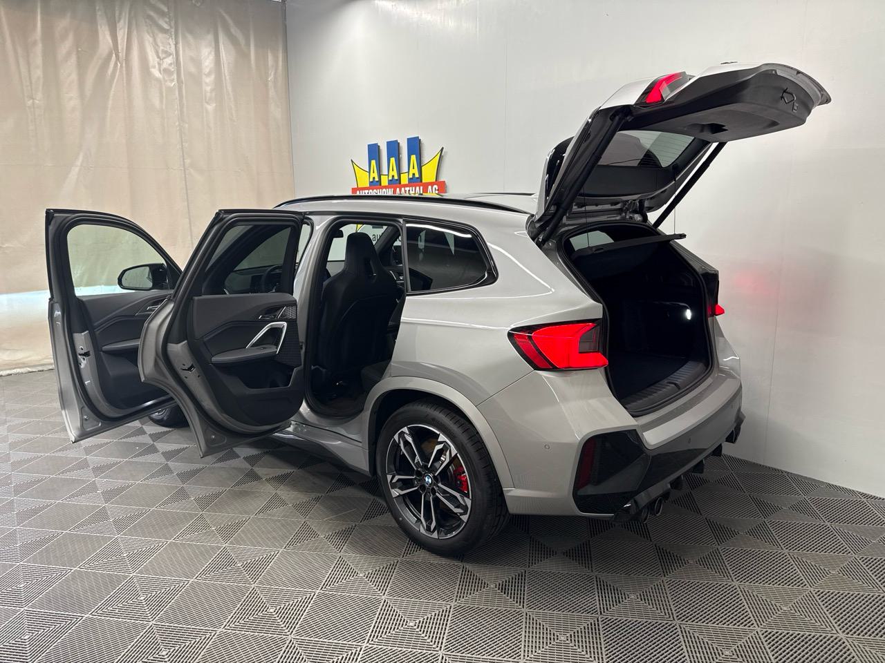 BMW X1 xDrive M35i-image-14