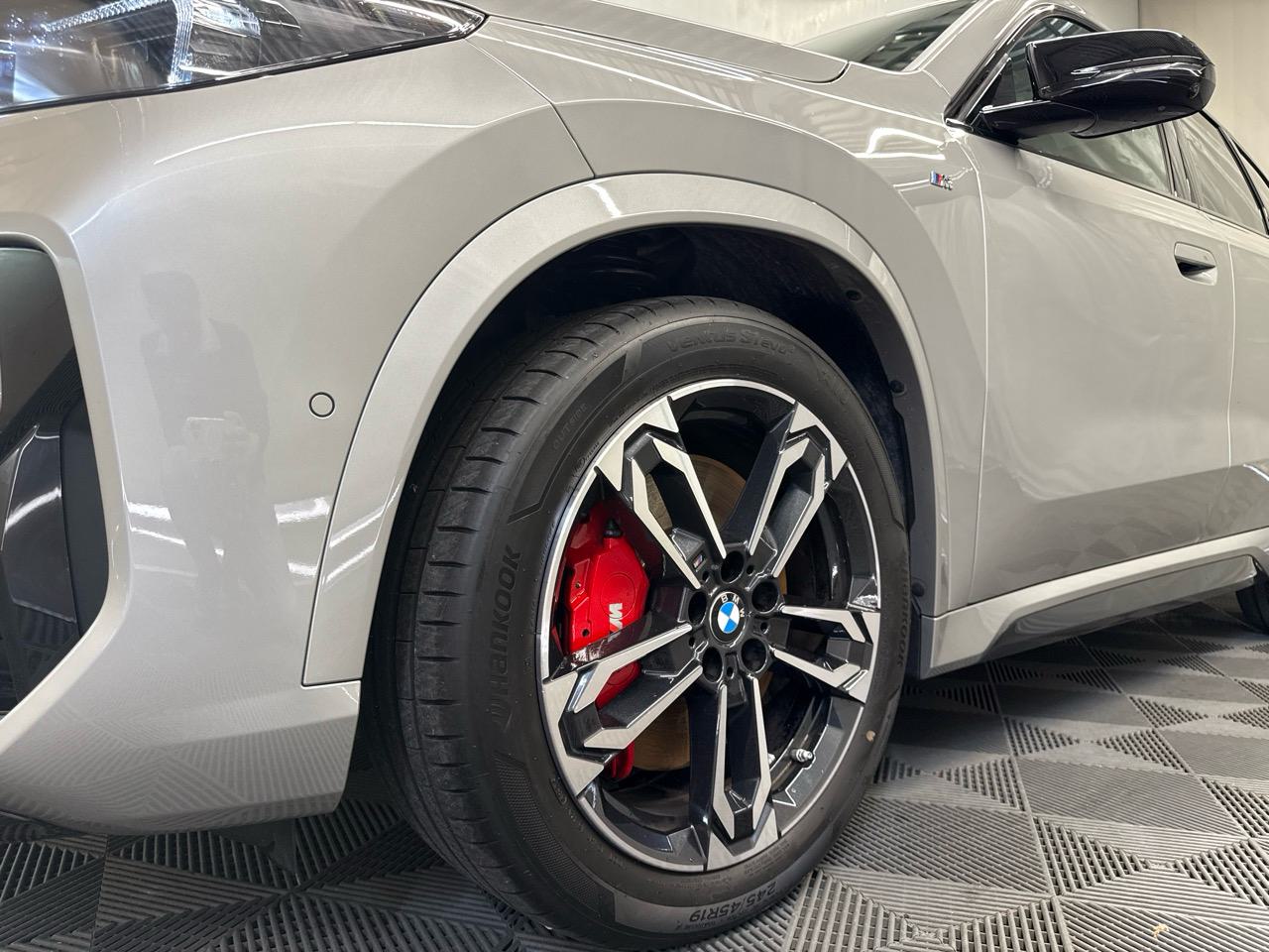 BMW X1 xDrive M35i-image-18