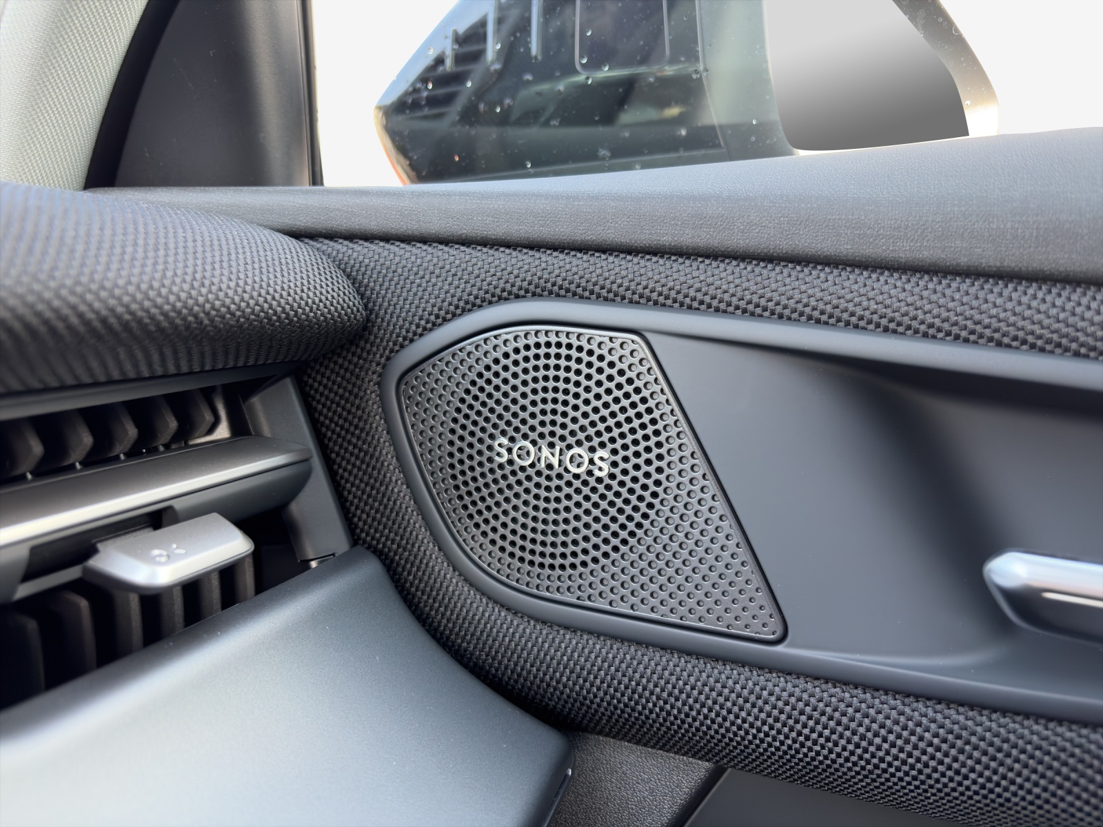 AUDI Q3 Sportback e-hybrid 200 kW S tronig-image-14