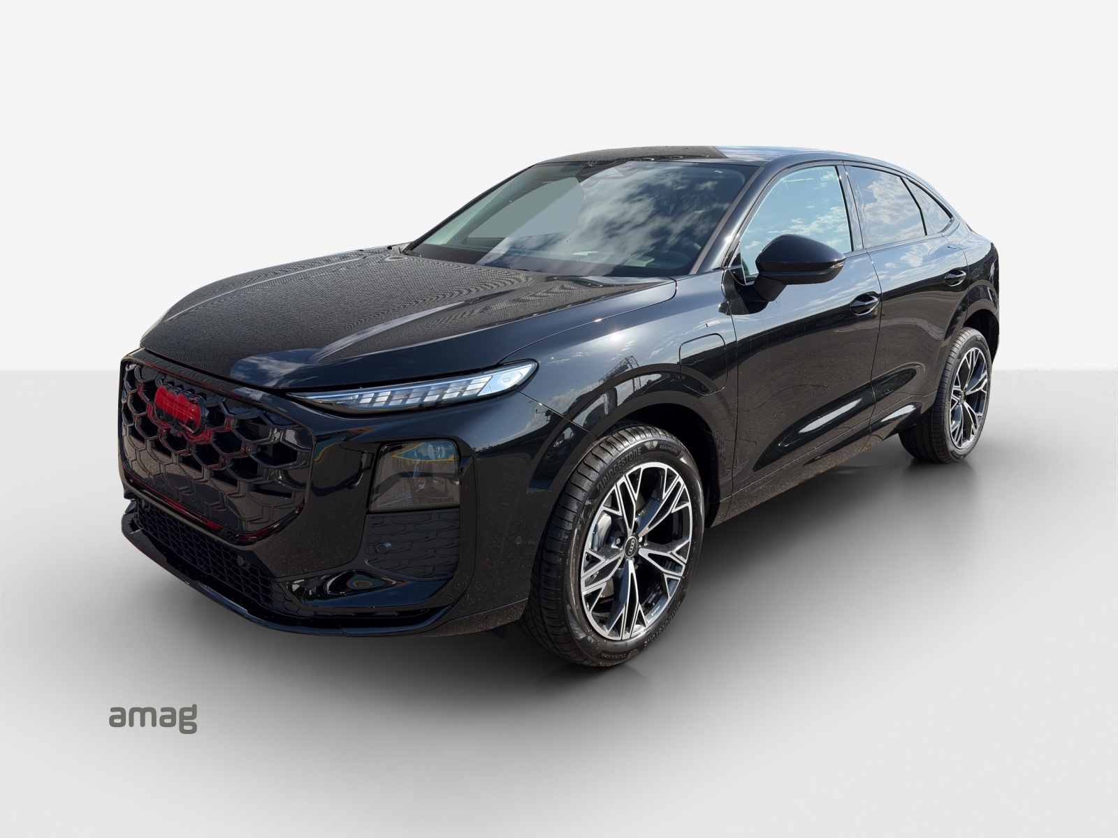 AUDI Q3 Sportback e-hybrid 200 kW S tronig-image-0
