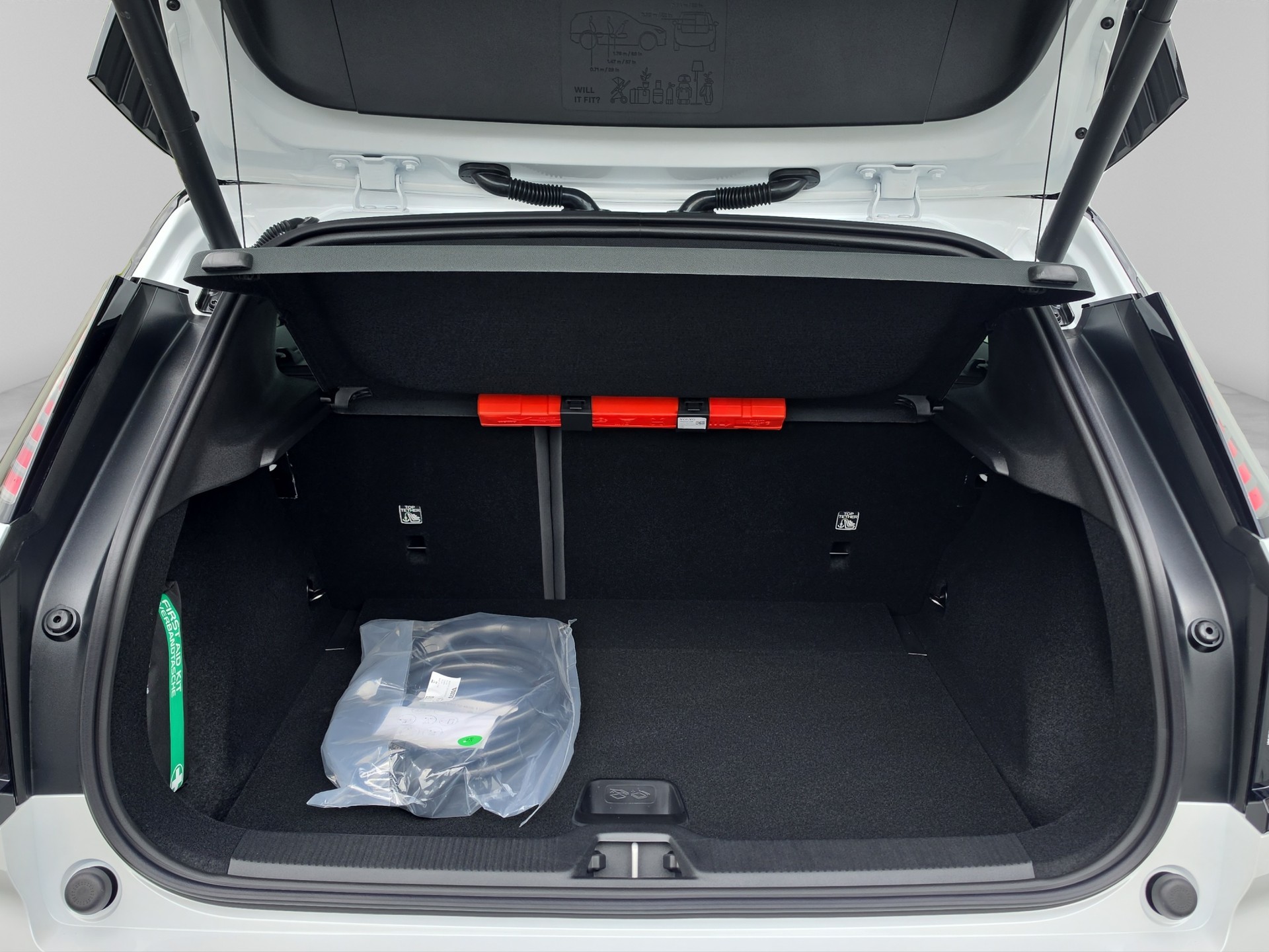 VOLVO EX30 E60 Twin Ultra Performance AWD-image-15