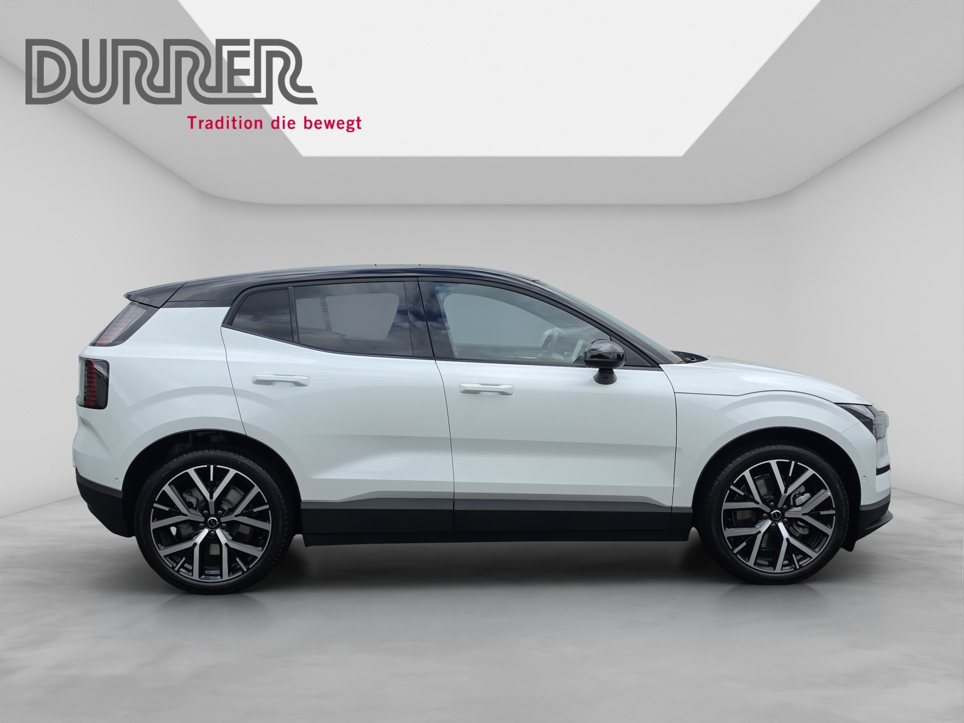 VOLVO EX30 E60 Twin Ultra Performance AWD-image-4