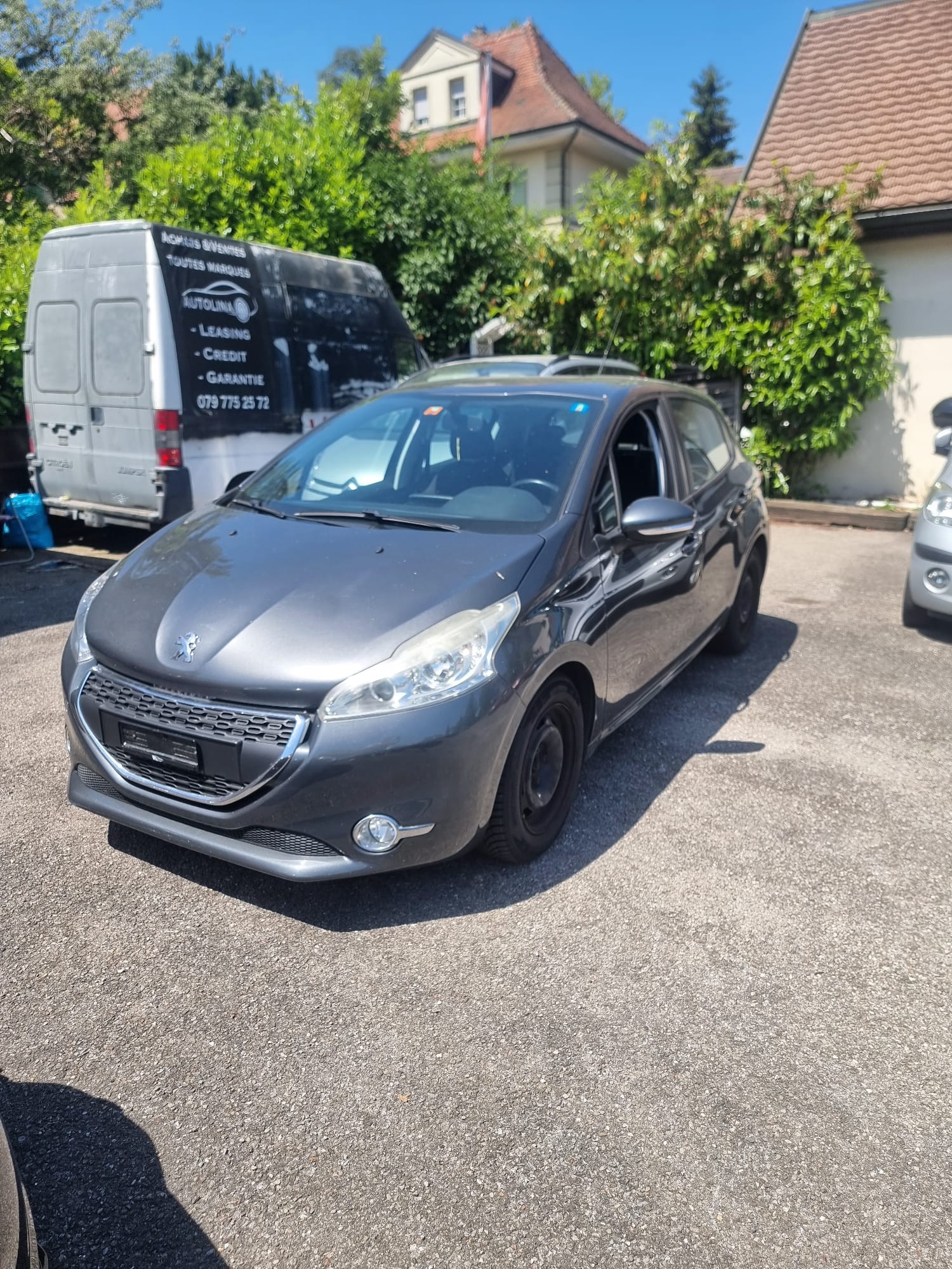 PEUGEOT 208 1.4 VTI Active-image-1