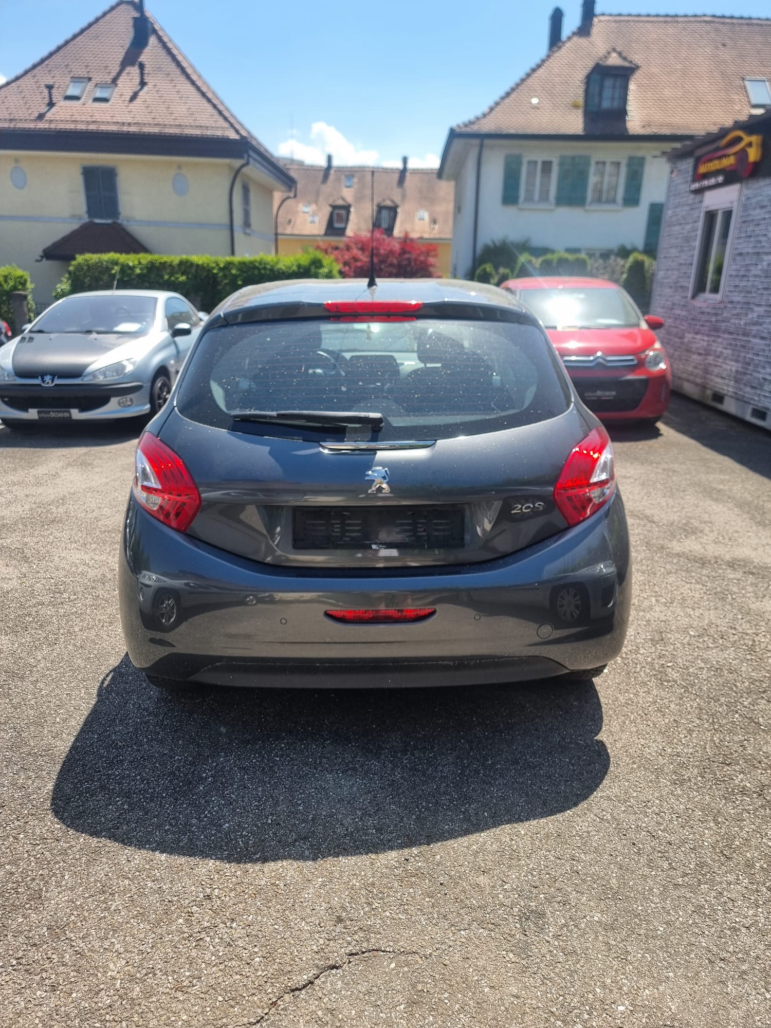 PEUGEOT 208 1.4 VTI Active-image-5