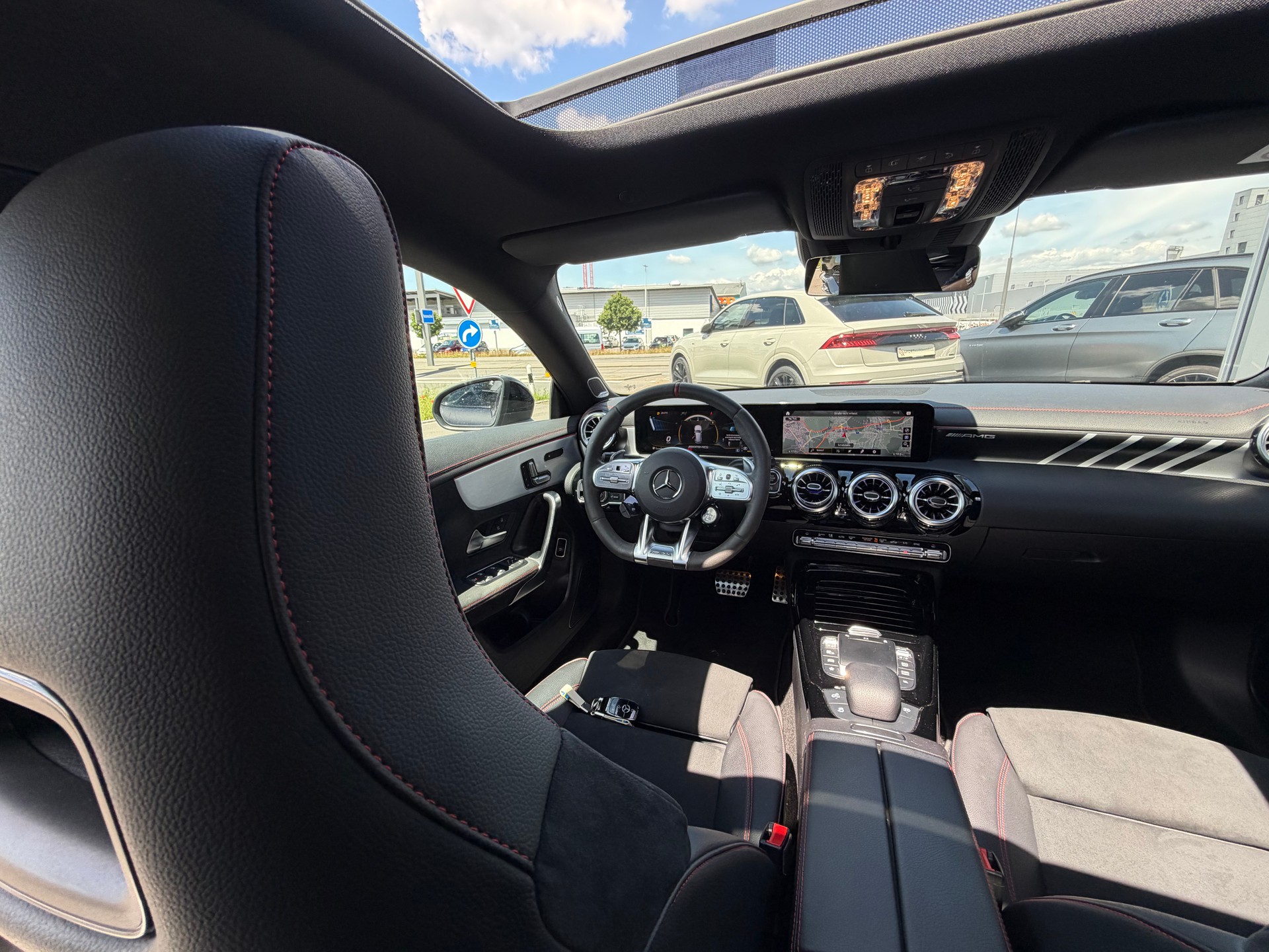 MERCEDES-BENZ CLA Shooting Brake 45 S AMG 4Matic+ 8G-DCT-image-12