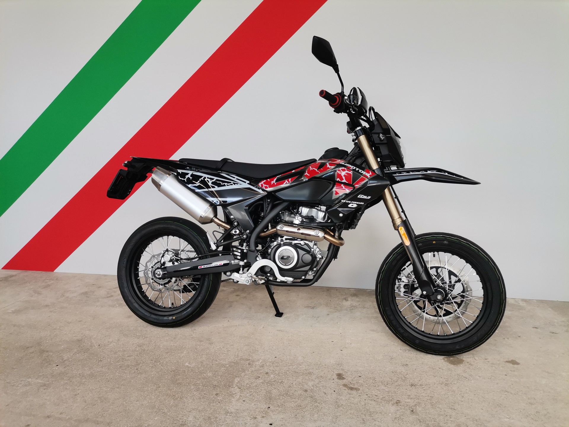 QJ COV 125 ABS