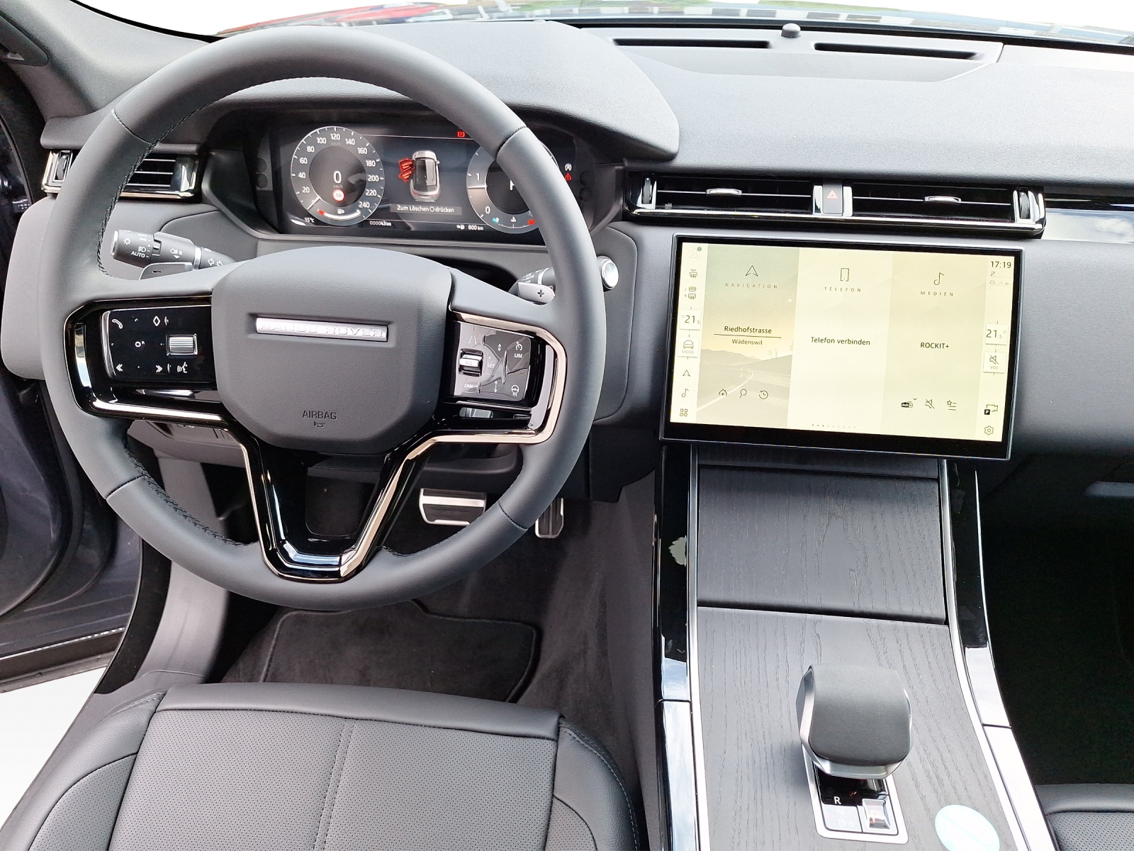 LAND ROVER Range Rover Velar 2.0 D I4 200 R-Dynamic SE-image-5