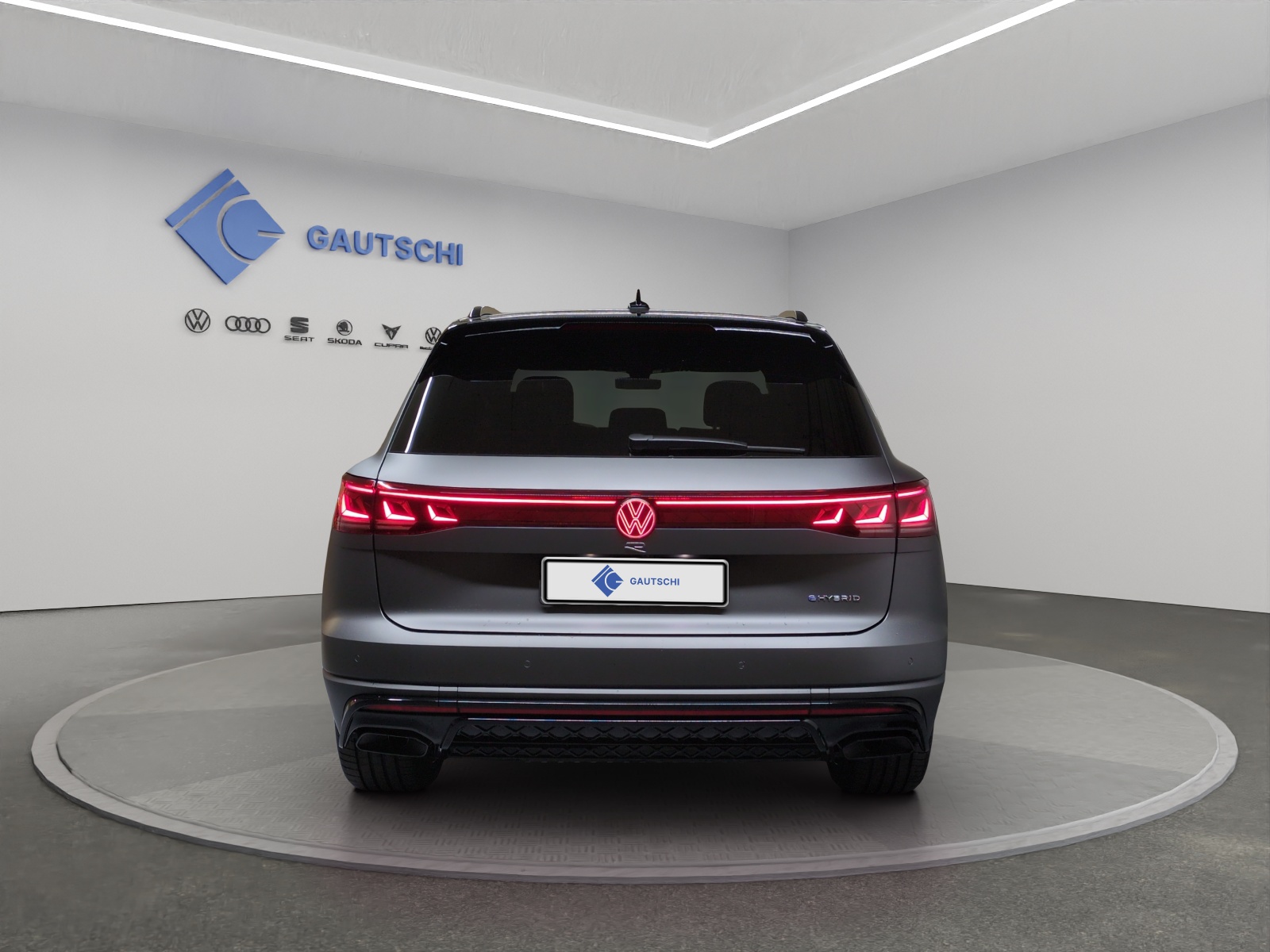 VW Touareg 3.0 TSI eHybrid R Final Edition Tiptronic-image-3