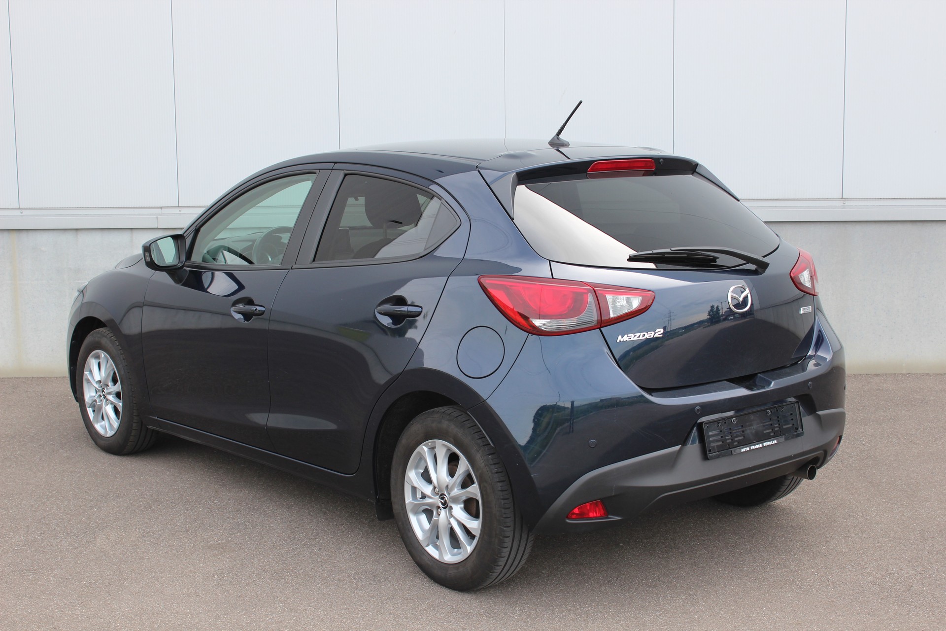 MAZDA 2 1.5i 16V Skyactiv-G Ambition Plus Drive-image-4