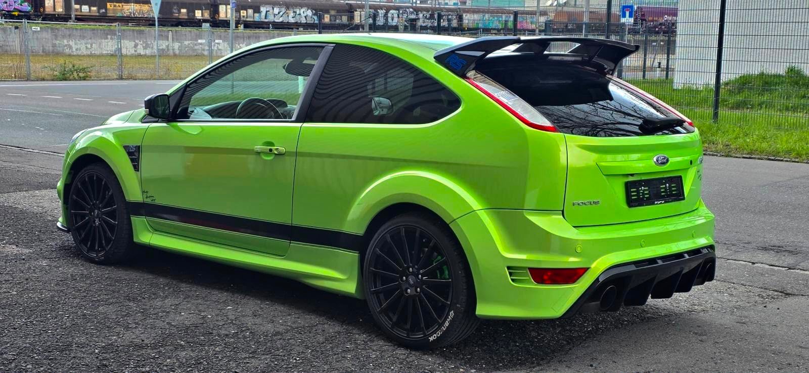 FORD Focus 2.5 Turbo RS-image-3