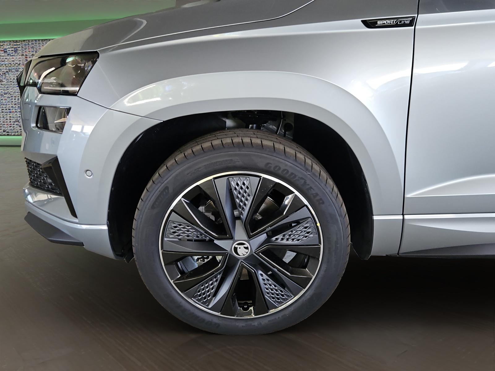 SKODA Karoq 1.5 TSI SportLine DSG-image-5