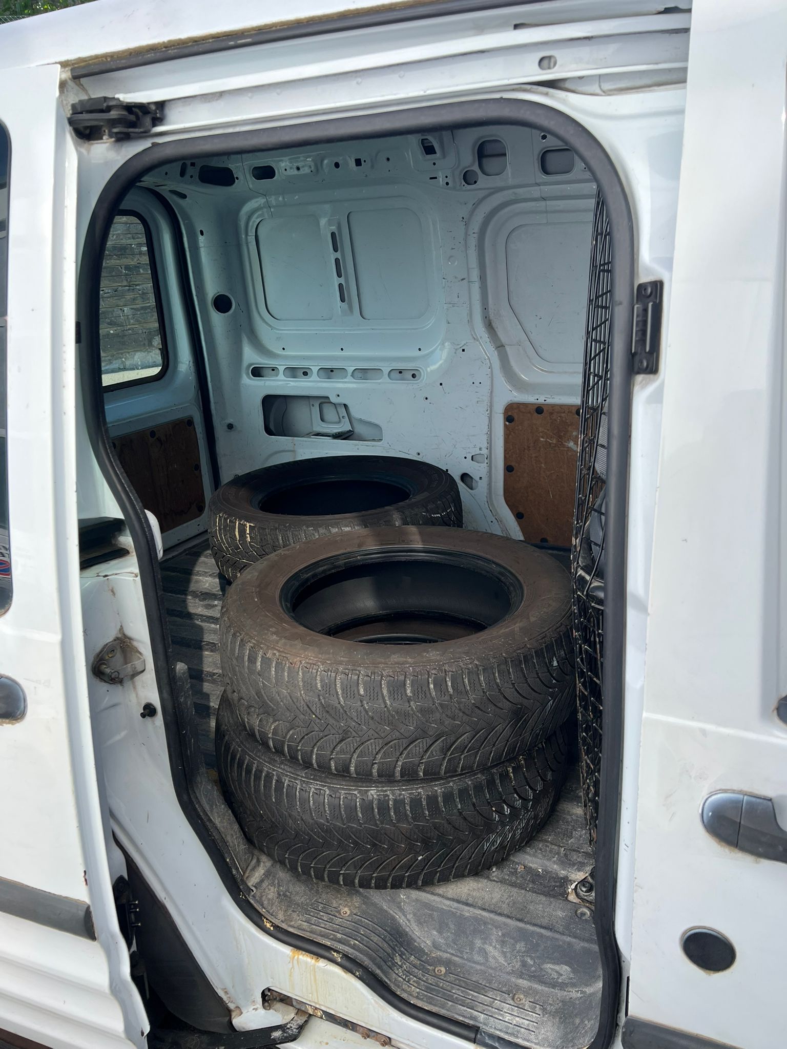FORD COURIER-image-6