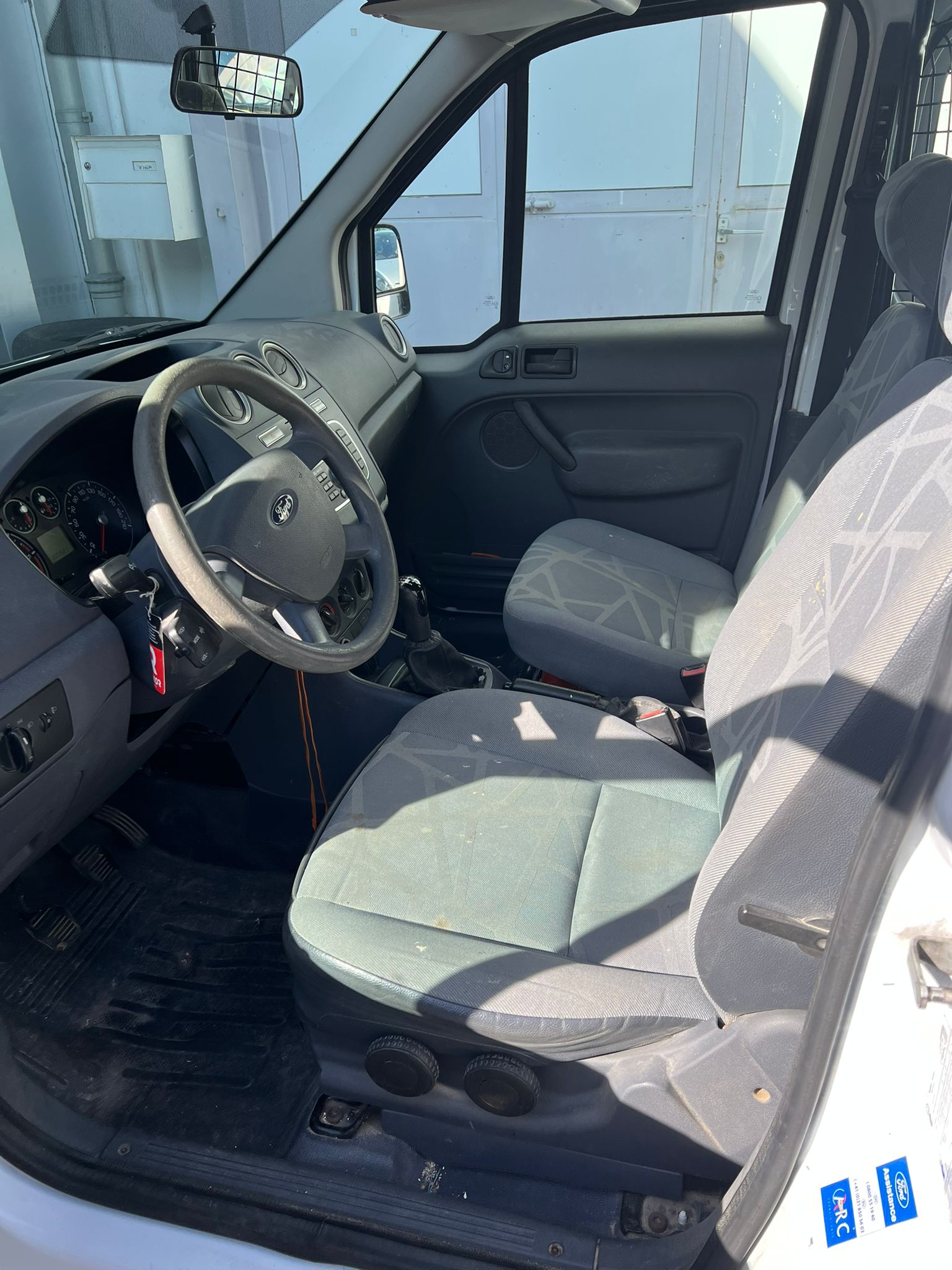 FORD COURIER-image-5