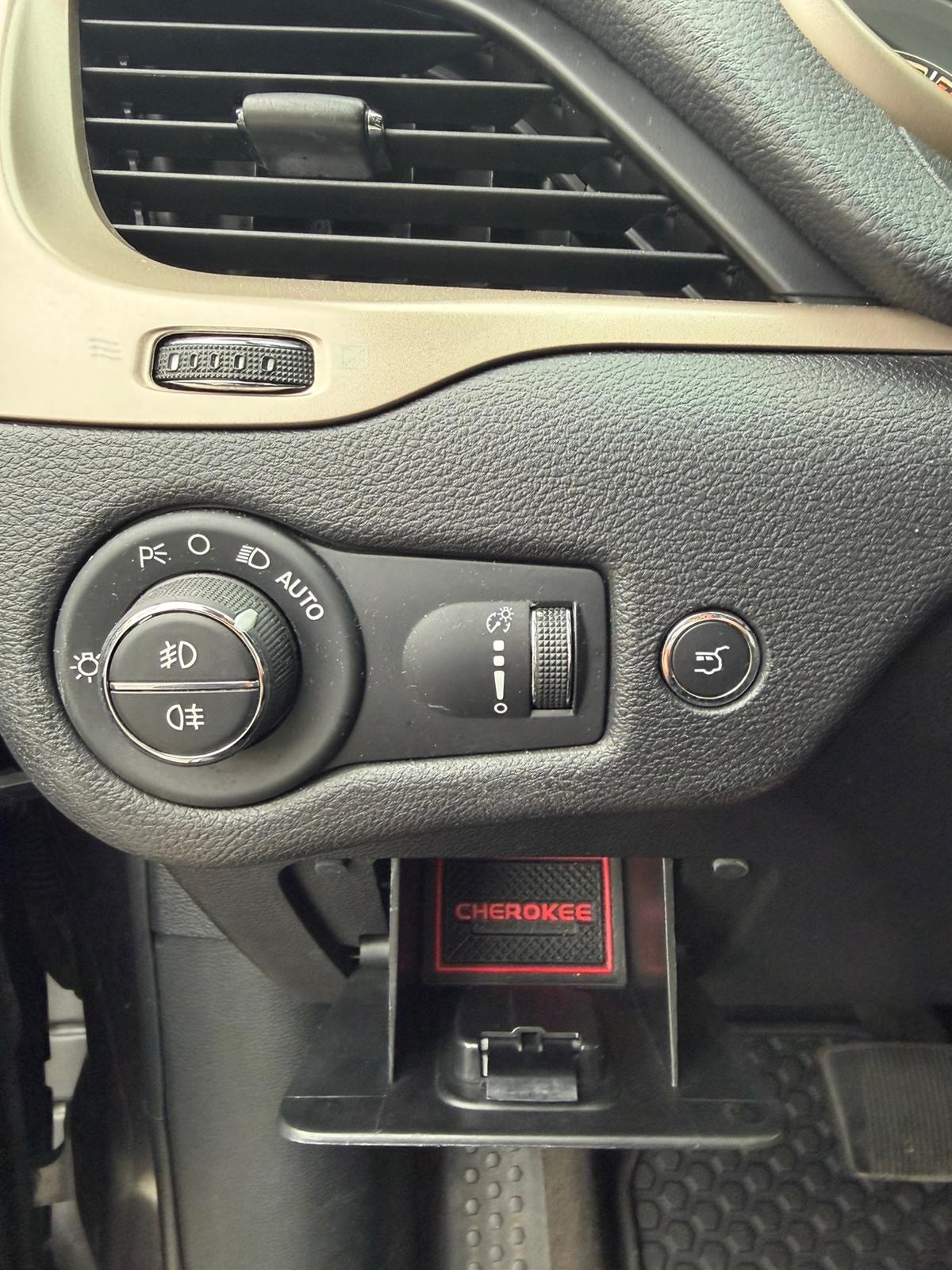JEEP Cherokee 2.2TD Limited AWD 9ATX AD-image-11