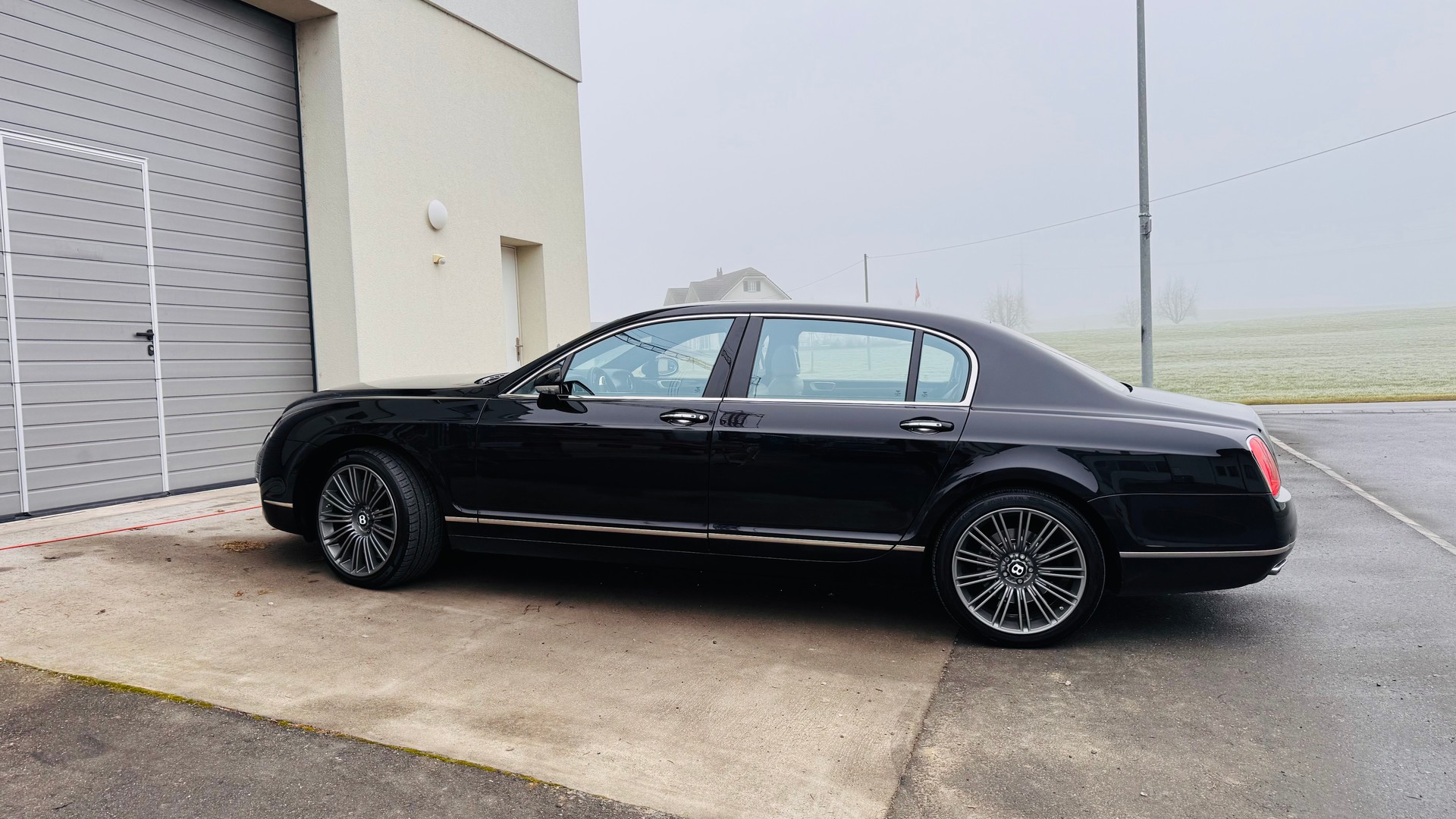 BENTLEY 6.0 V12 Speed-image-2
