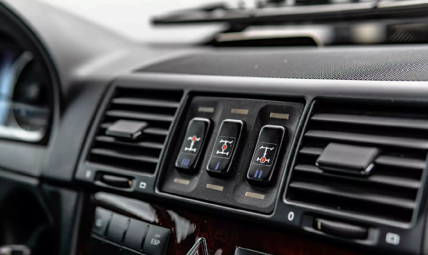 MERCEDES-BENZ Cabrio AMG-image-10