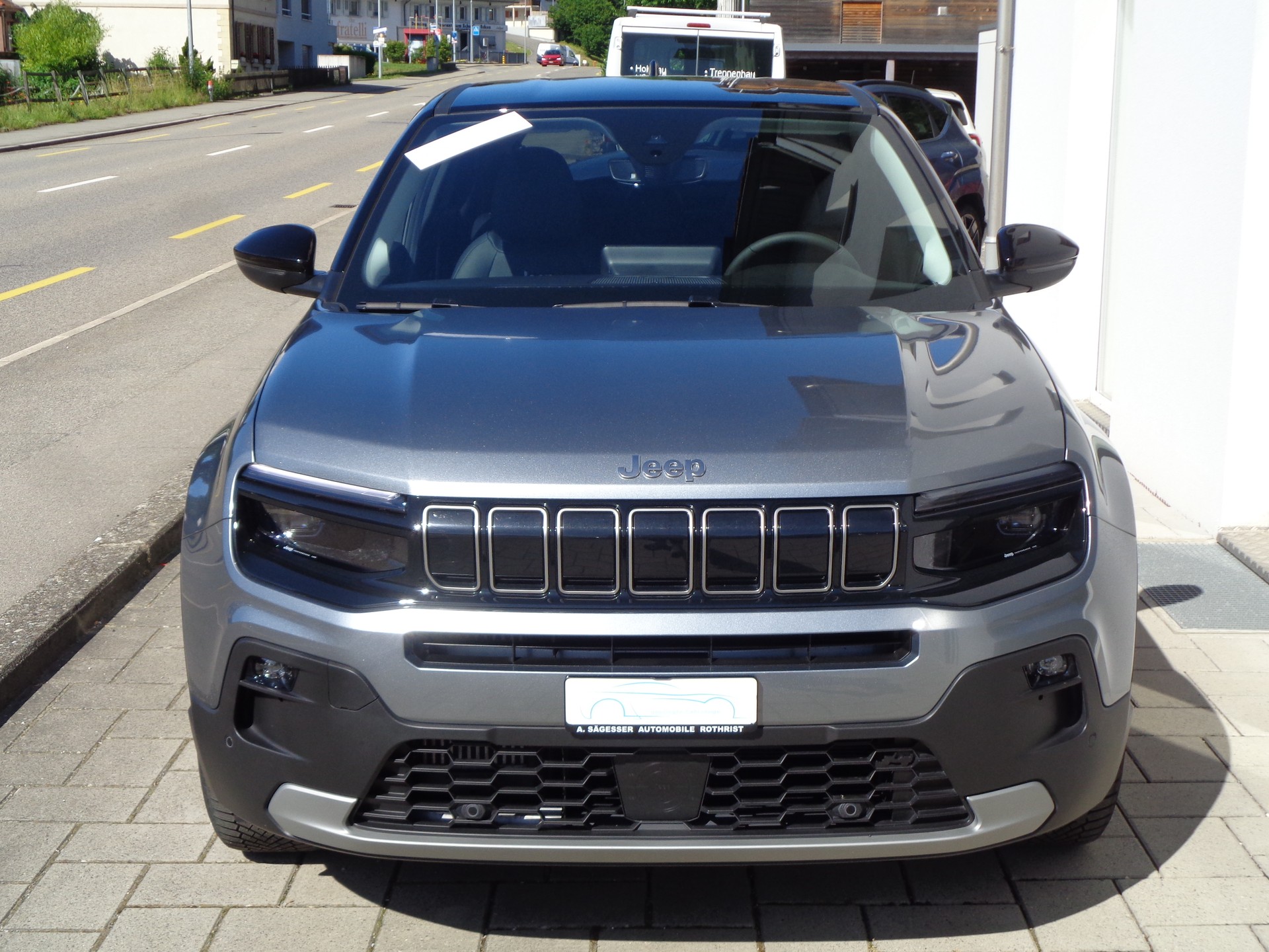 JEEP Avenger 1.2 Turbo MHEV Summit-image-2