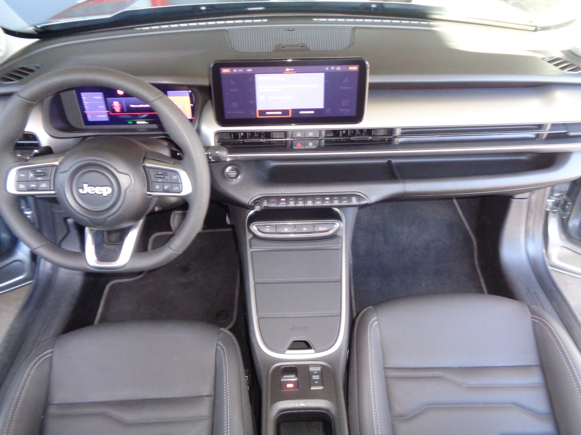JEEP Avenger 1.2 Turbo MHEV Summit-image-8