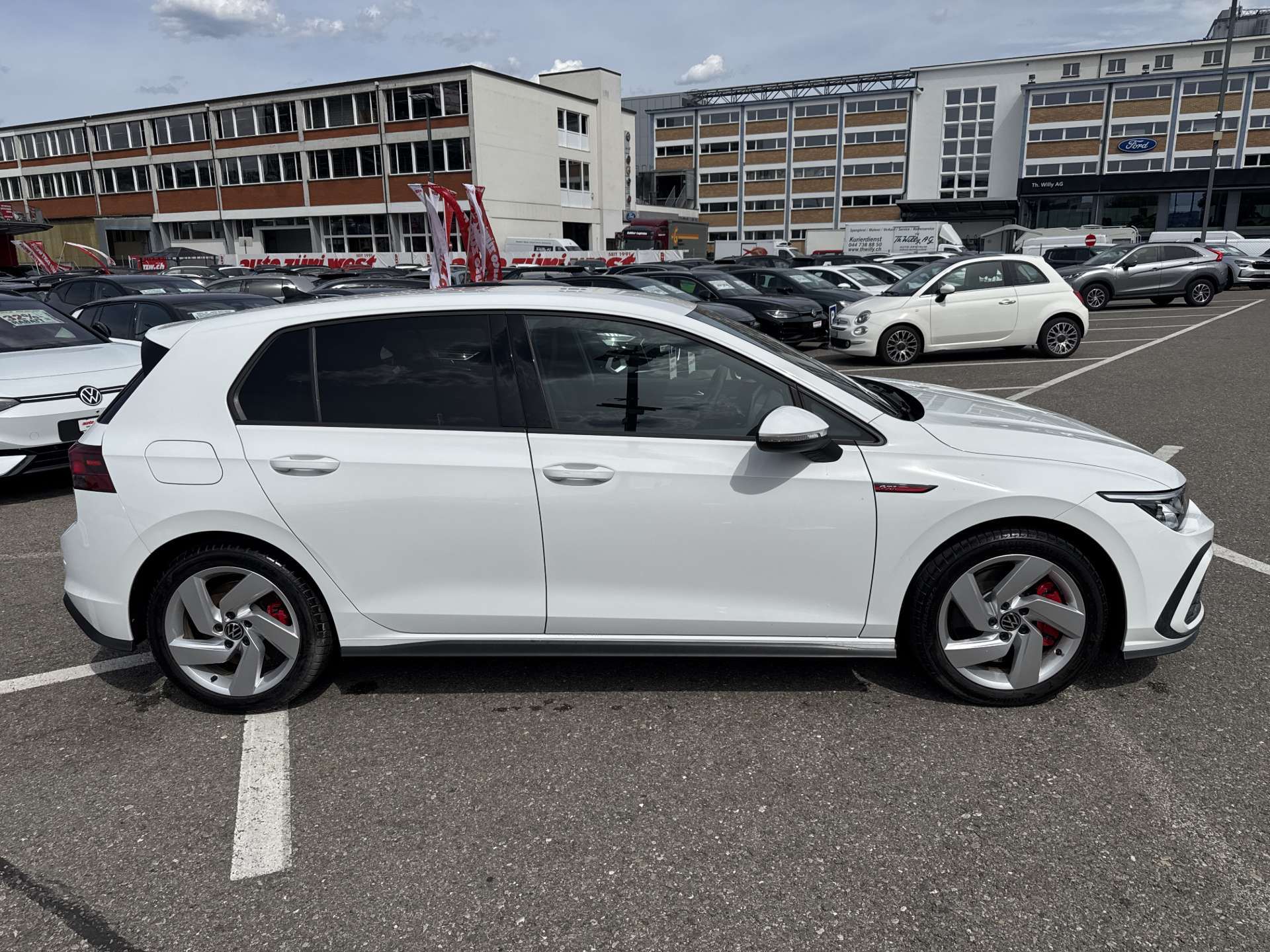VW Golf 2.0 TSi GTi DSG-Automat 245PS-image-10