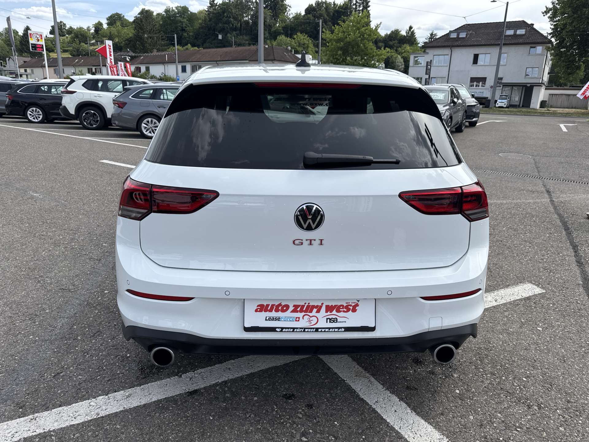 VW Golf 2.0 TSi GTi DSG-Automat 245PS-image-14