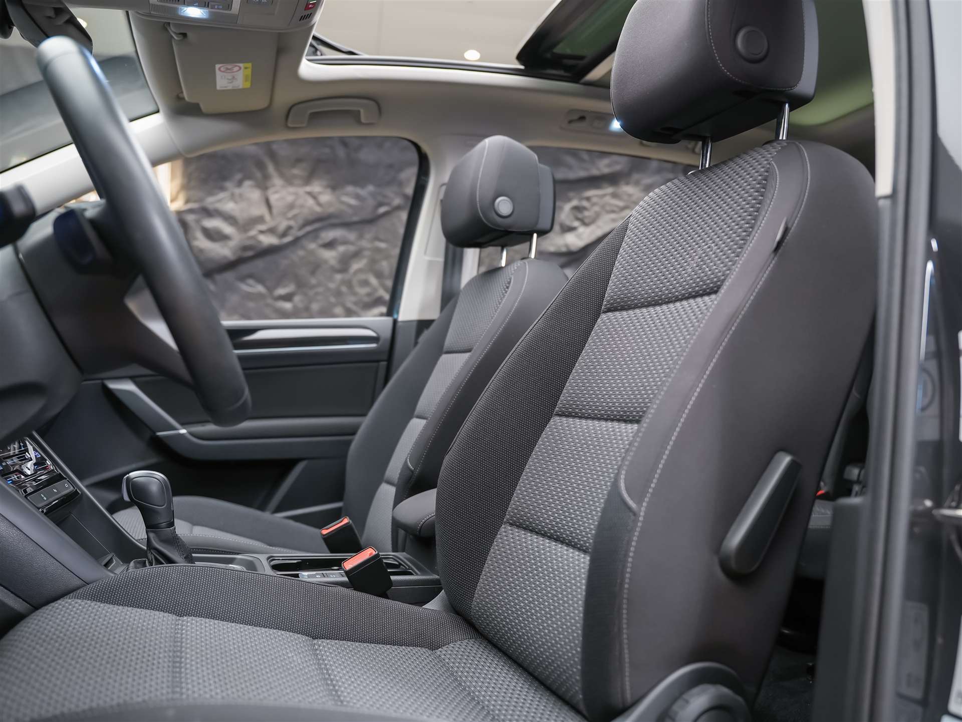 VW Touran 1.5 TSI EVO Comfortline DSG *7 Plätzer*Panorama*Dynaudio Soundsystem*Abstandsregler*-image-9