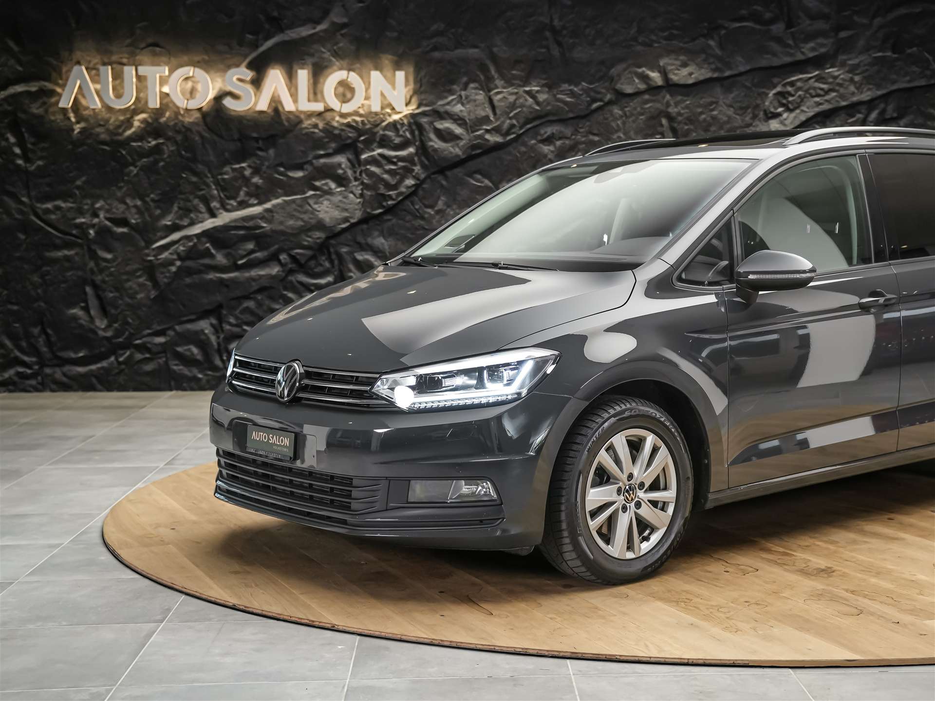 VW Touran 1.5 TSI EVO Comfortline DSG *7 Plätzer*Panorama*Dynaudio Soundsystem*Abstandsregler*-image-16