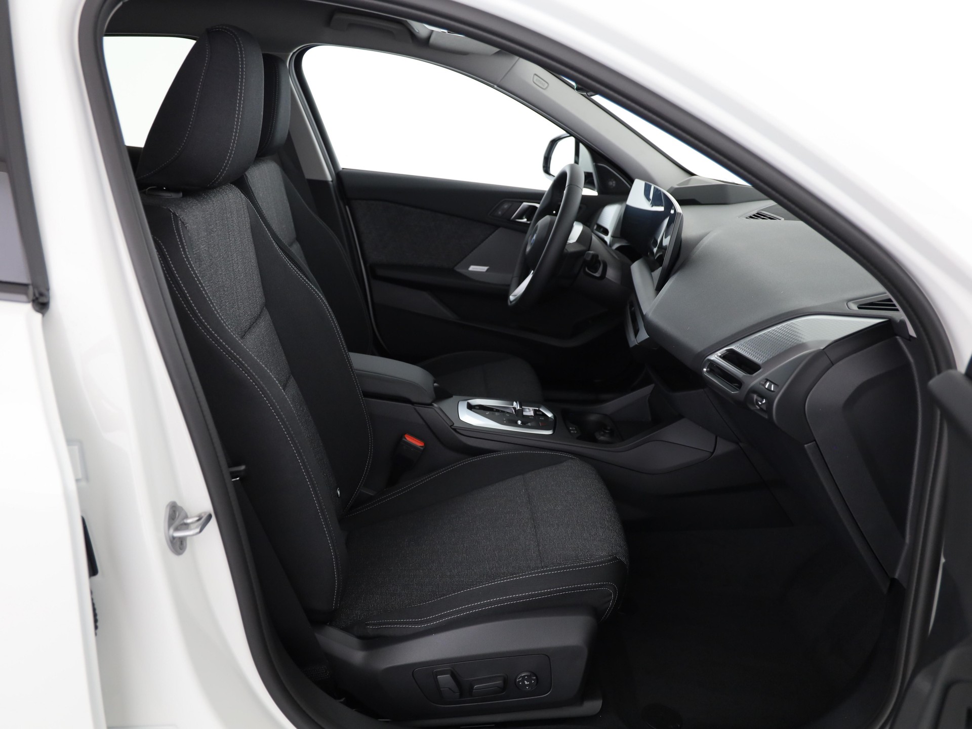 BMW 116-image-16