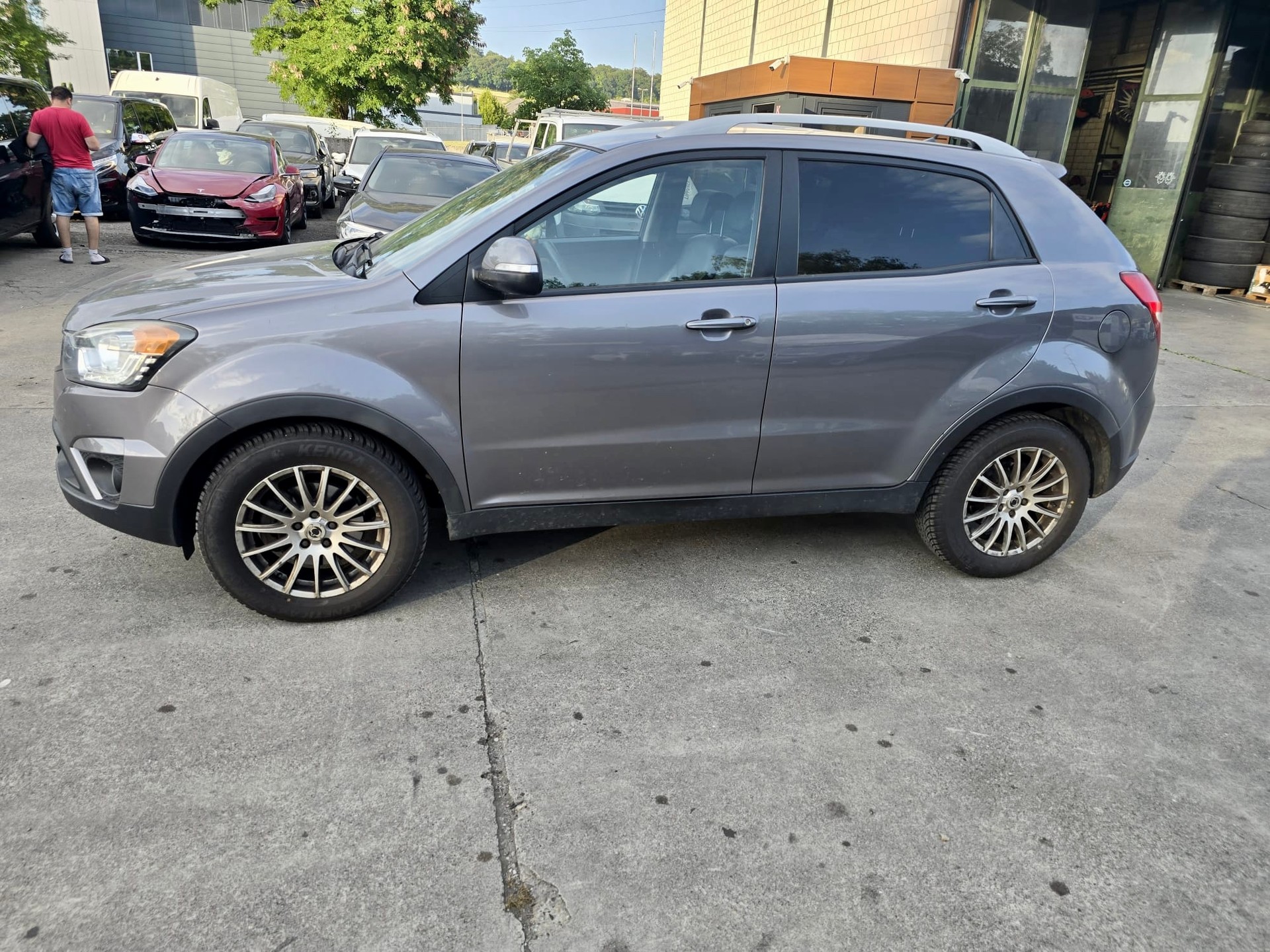 KGM-SsangYong Korando 2.0 e-XDI Quartz 4WD-image-5