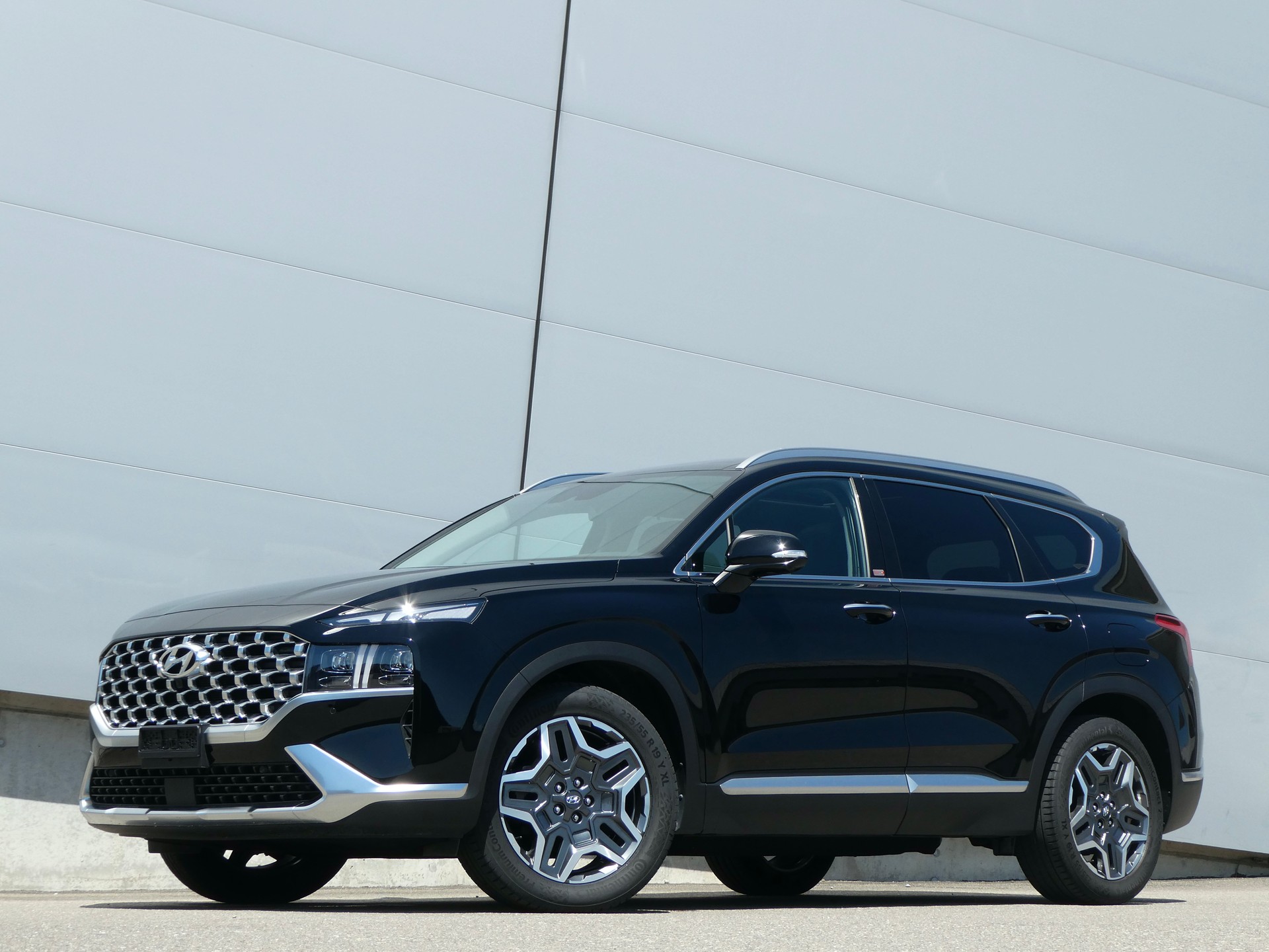 HYUNDAI Santa Fe 1.6 T-GDi HEV Vertex 4WD Automatic-image-2