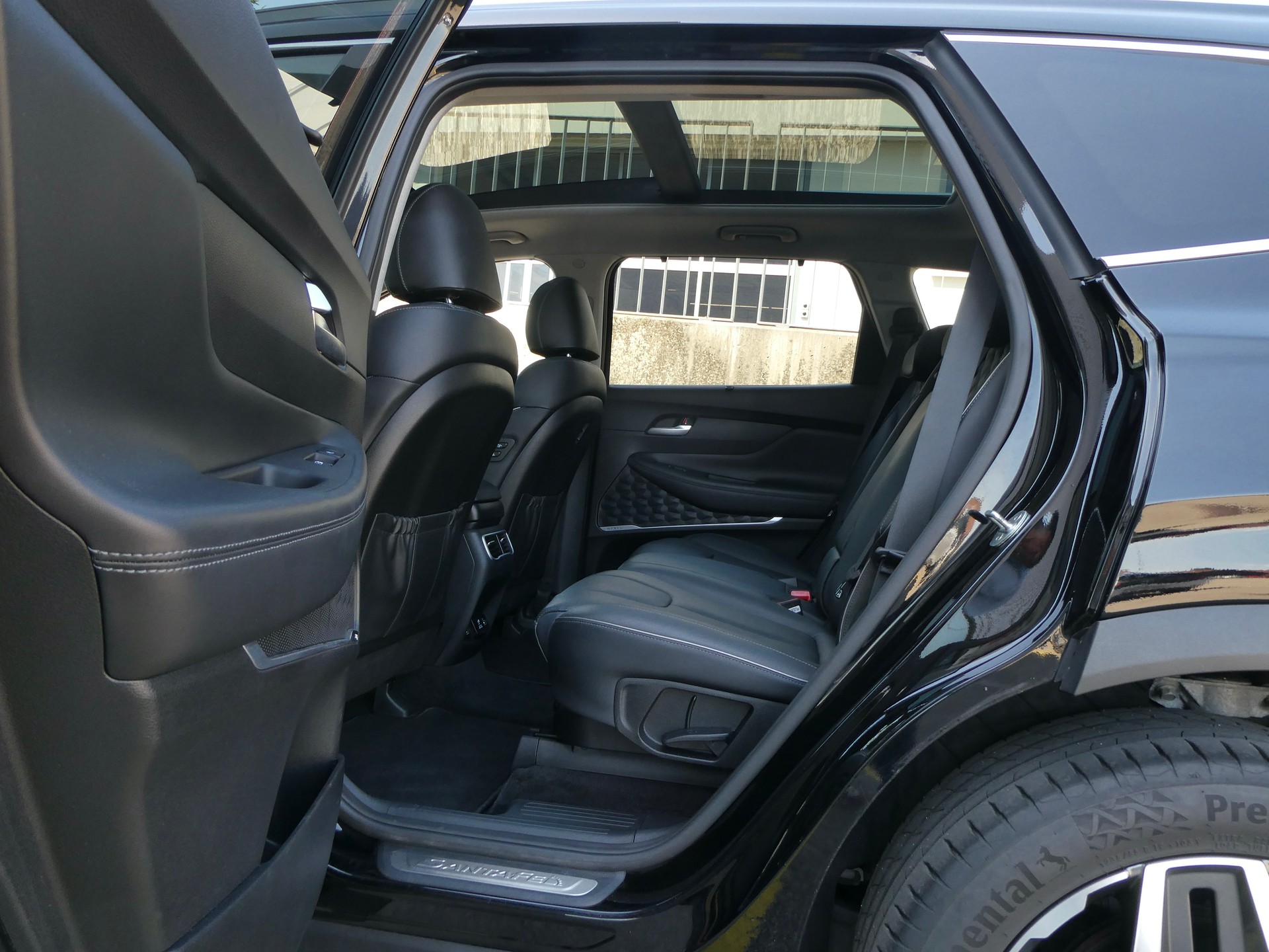 HYUNDAI Santa Fe 1.6 T-GDi HEV Vertex 4WD Automatic-image-8