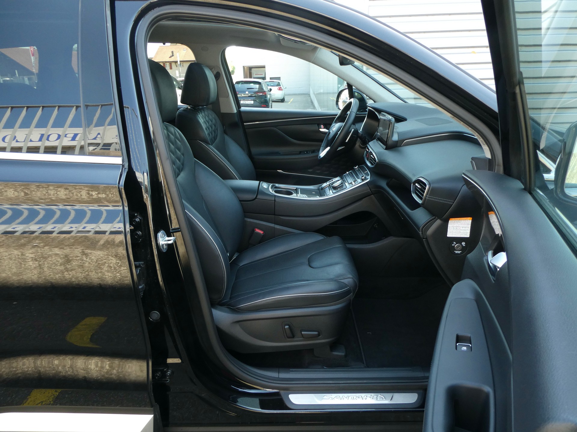 HYUNDAI Santa Fe 1.6 T-GDi HEV Vertex 4WD Automatic-image-12