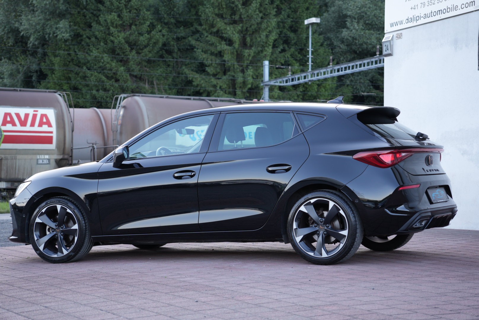 CUPRA 1.5 eTSI DSG-image-1