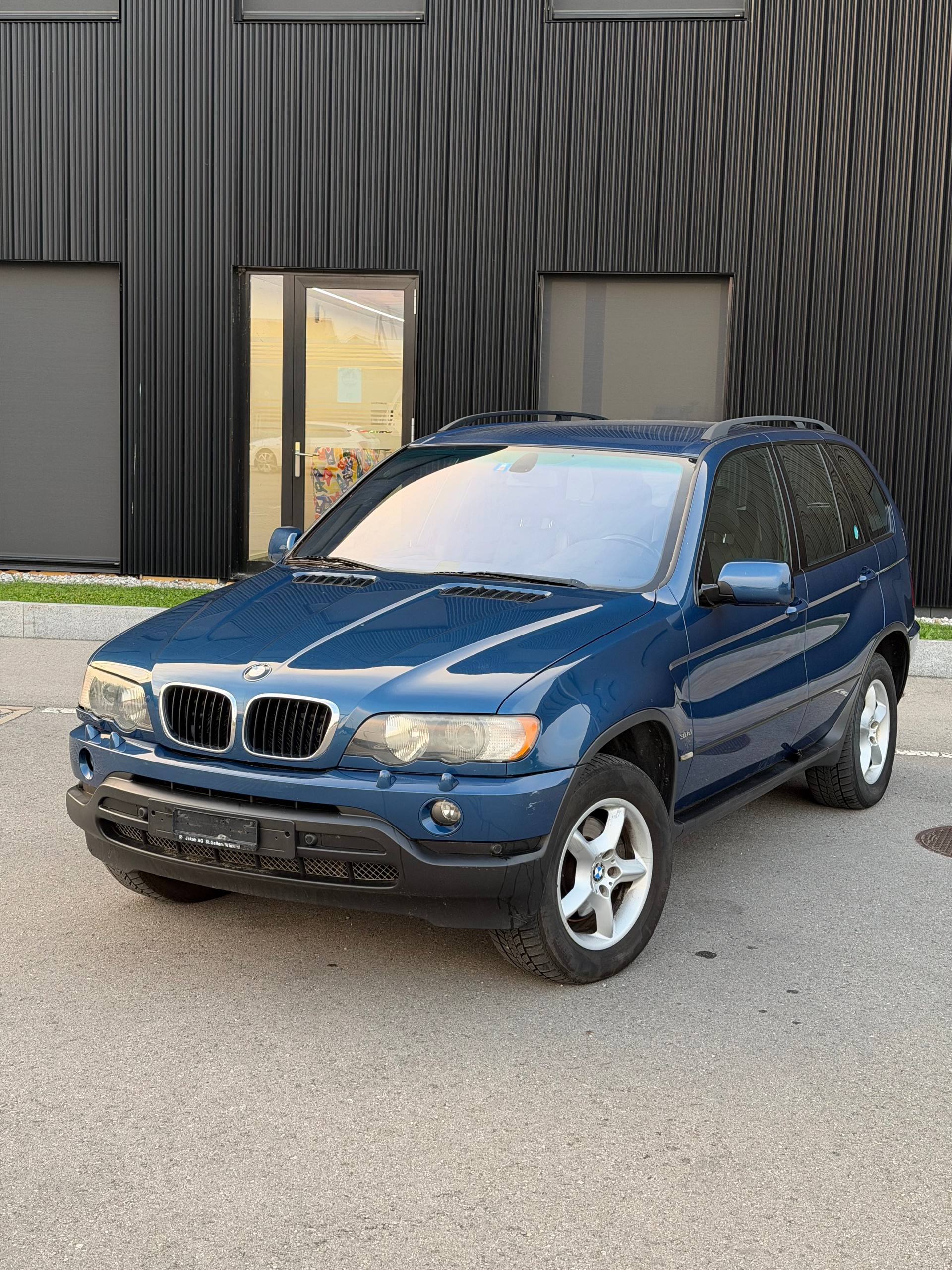 BMW X5 3.0d-image-11