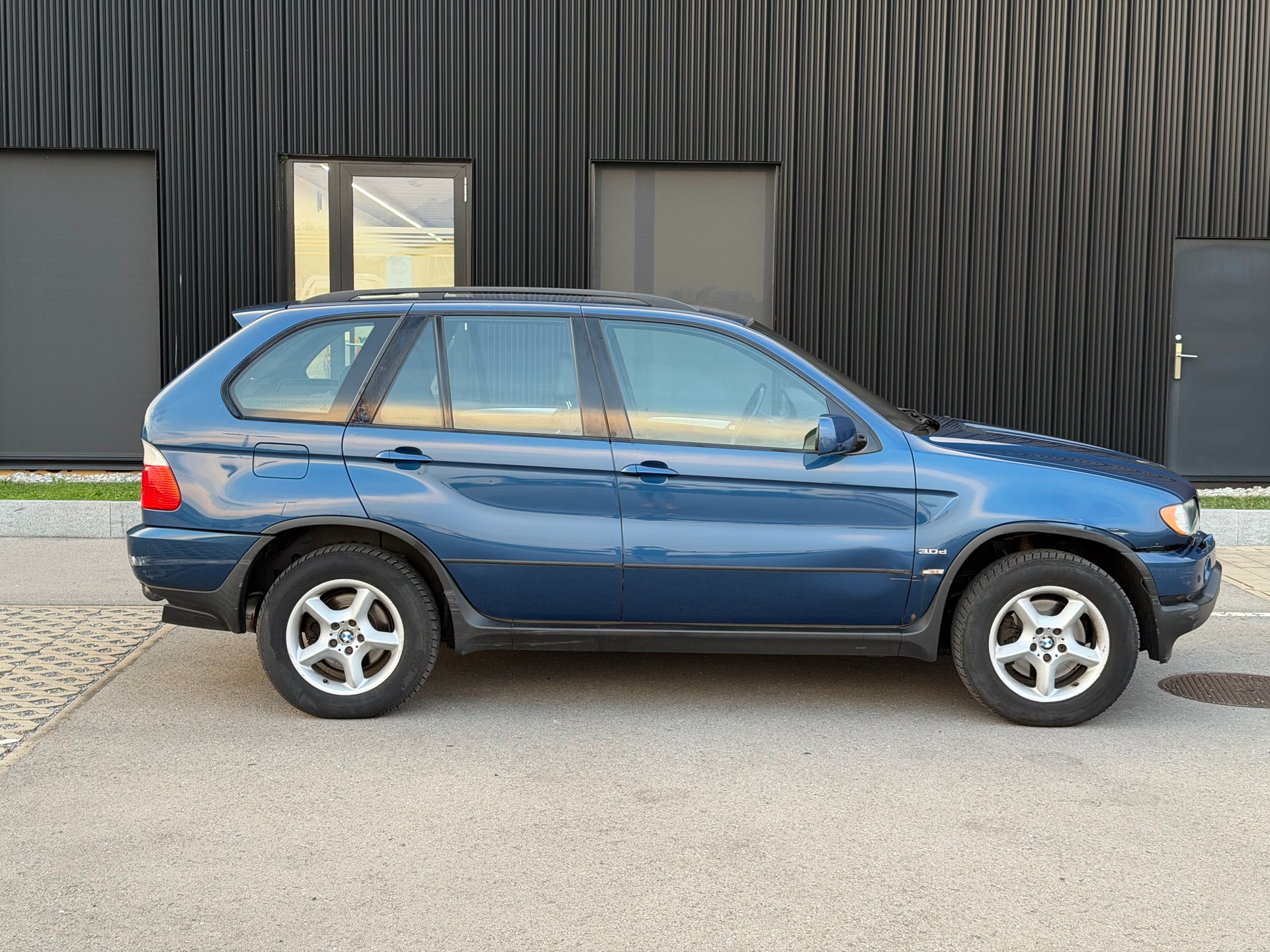 BMW X5 3.0d-image-4